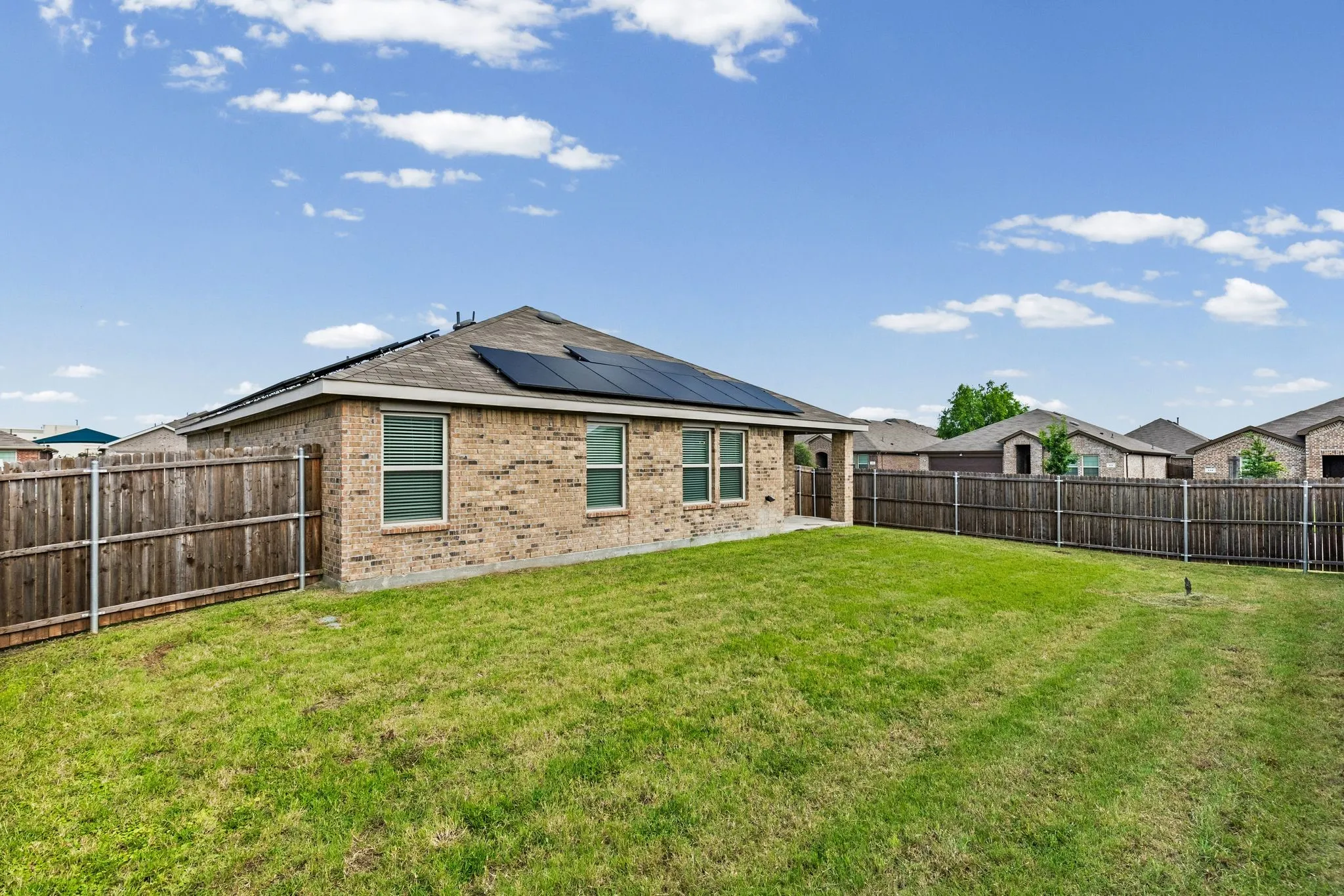 Single Family Residence For Sale in Hunt County , 122 Admiral Lane, Caddo Mills, Texas 75135, 4 Bedrooms, 2 Bathrooms, 2 Garage spaces, 1,575 Sqft, built in 2022, Price $245,000, mls#21317421, Real Estate Agent in Caddo Mills, Homes For Sale in Hunt county, Homes For Sale in Caddo Mills, Realtor in Caddo Mills Texas, Real Estate Brokerage Independent Realty Texas, Luminita Cordes Realtor