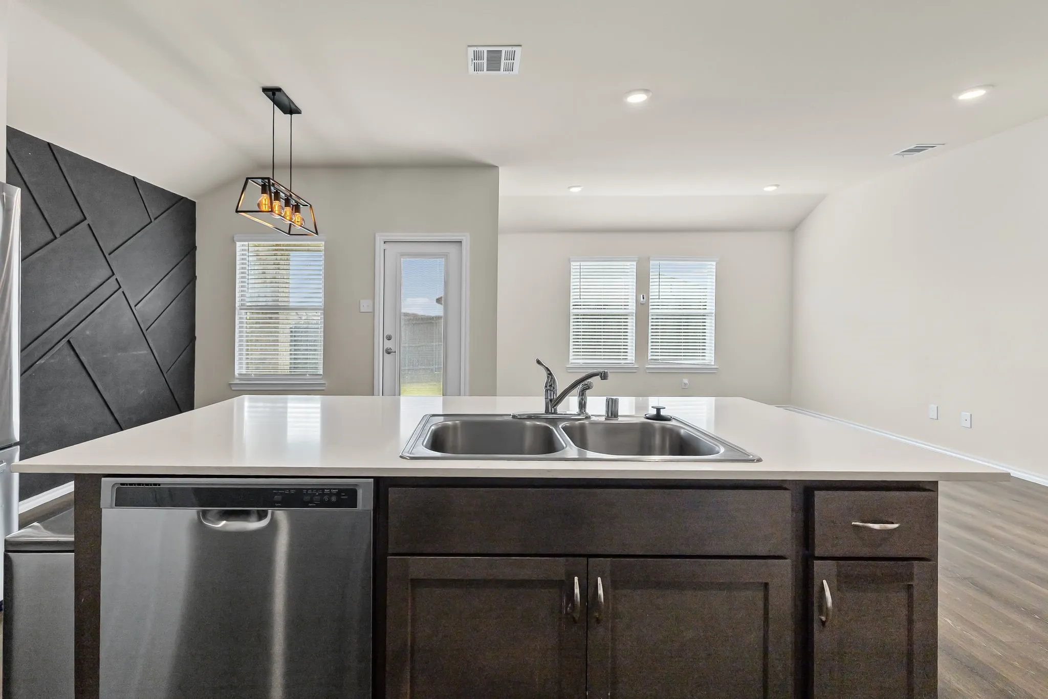 Single Family Residence For Sale in Hunt County , 122 Admiral Lane, Caddo Mills, Texas 75135, 4 Bedrooms, 2 Bathrooms, 2 Garage spaces, 1,575 Sqft, built in 2022, Price $245,000, mls#21317421, Real Estate Agent in Caddo Mills, Homes For Sale in Hunt county, Homes For Sale in Caddo Mills, Realtor in Caddo Mills Texas, Real Estate Brokerage Independent Realty Texas, Luminita Cordes Realtor