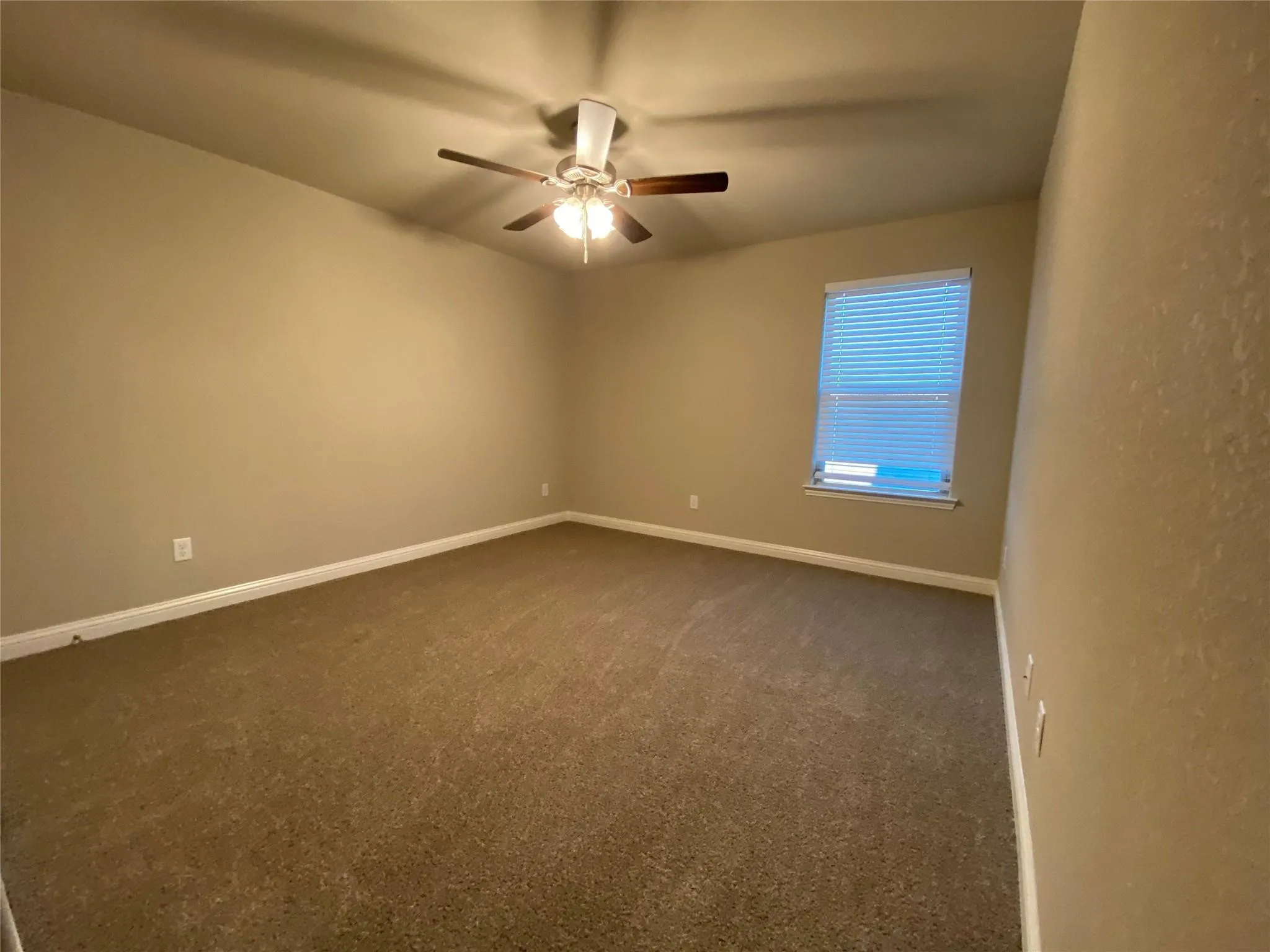 Duplex For Rent in Hood County , 802 Rolling Terrace Circle, Granbury, Texas 76049, 3 Bedroom, 2 Bathroom, 2 Garage spaces, 1,665 Sqft, built in 2020, mls#21317114, Real Estate Agent in Granbury, Homes For Rent in Hood county, Homes For Rent in Granbury, Realtor in Granbury Texas, Real Estate Brokerage Independent Realty Texas, Luminita Cordes Realtor