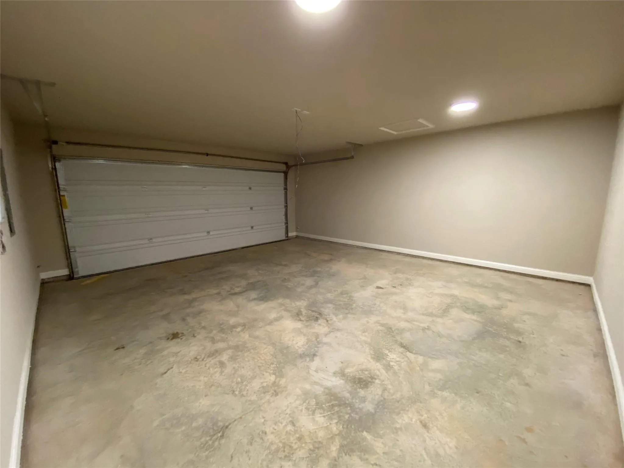 Duplex For Rent in Hood County , 802 Rolling Terrace Circle, Granbury, Texas 76049, 3 Bedroom, 2 Bathroom, 2 Garage spaces, 1,665 Sqft, built in 2020, mls#21317114, Real Estate Agent in Granbury, Homes For Rent in Hood county, Homes For Rent in Granbury, Realtor in Granbury Texas, Real Estate Brokerage Independent Realty Texas, Luminita Cordes Realtor