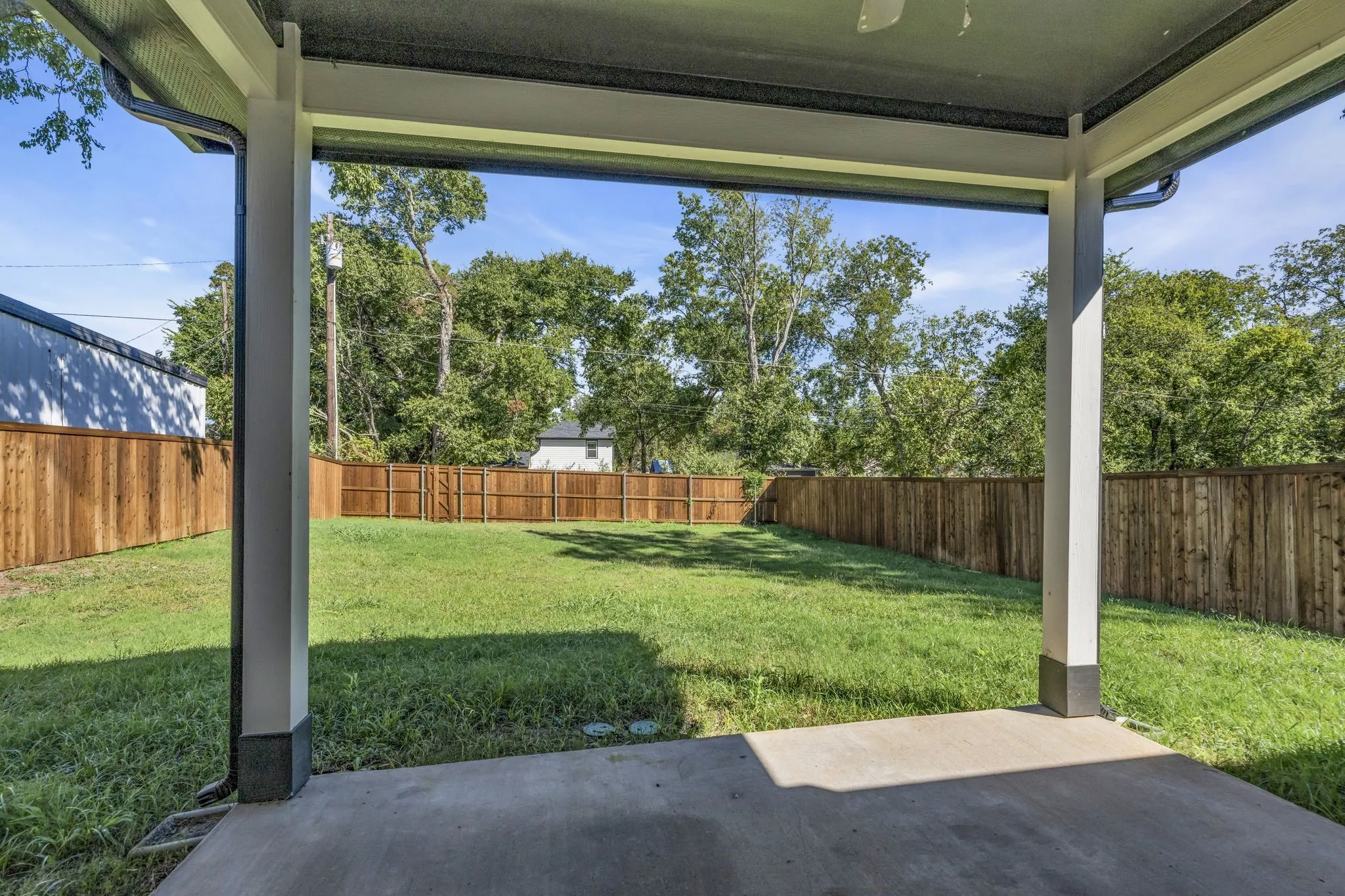 Single Family Residence For Sale in Grayson County , 121 W Morton Street, Denison, Texas 75021, 3 Bedroom, 2 Bathroom, 2 Garage spaces, 1,598 Sqft, built in 2023, mls#21319502, Real Estate Agent in Denison, Homes For Sale in Grayson county, Homes For Sale in Denison, Realtor in Denison Texas, Real Estate Brokerage Independent Realty Texas, Luminita Cordes Realtor