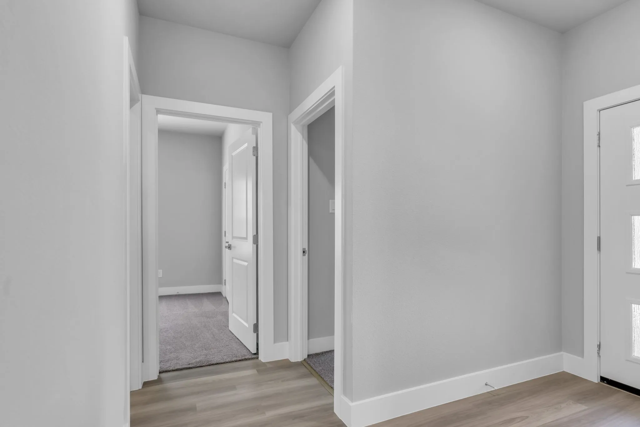 Single Family Residence For Sale in Grayson County , 121 W Morton Street, Denison, Texas 75021, 3 Bedroom, 2 Bathroom, 2 Garage spaces, 1,598 Sqft, built in 2023, mls#21319502, Real Estate Agent in Denison, Homes For Sale in Grayson county, Homes For Sale in Denison, Realtor in Denison Texas, Real Estate Brokerage Independent Realty Texas, Luminita Cordes Realtor