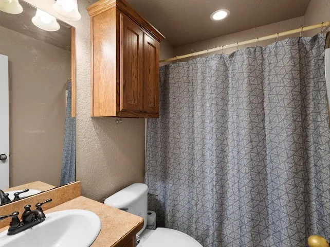 Single Family Residence For Sale in Wise County , 792 County Road 4213, Decatur, Texas 76234, 4 Bedroom, 2 Bathroom, Garage spaces, 1,459 Sqft, built in 2008, mls#21319500, Real Estate Agent in Decatur, Homes For Sale in Wise county, Homes For Sale in Decatur, Realtor in Decatur Texas, Real Estate Brokerage Independent Realty Texas, Luminita Cordes Realtor