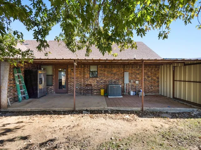 Single Family Residence For Sale in Wise County , 792 County Road 4213, Decatur, Texas 76234, 4 Bedroom, 2 Bathroom, Garage spaces, 1,459 Sqft, built in 2008, mls#21319500, Real Estate Agent in Decatur, Homes For Sale in Wise county, Homes For Sale in Decatur, Realtor in Decatur Texas, Real Estate Brokerage Independent Realty Texas, Luminita Cordes Realtor