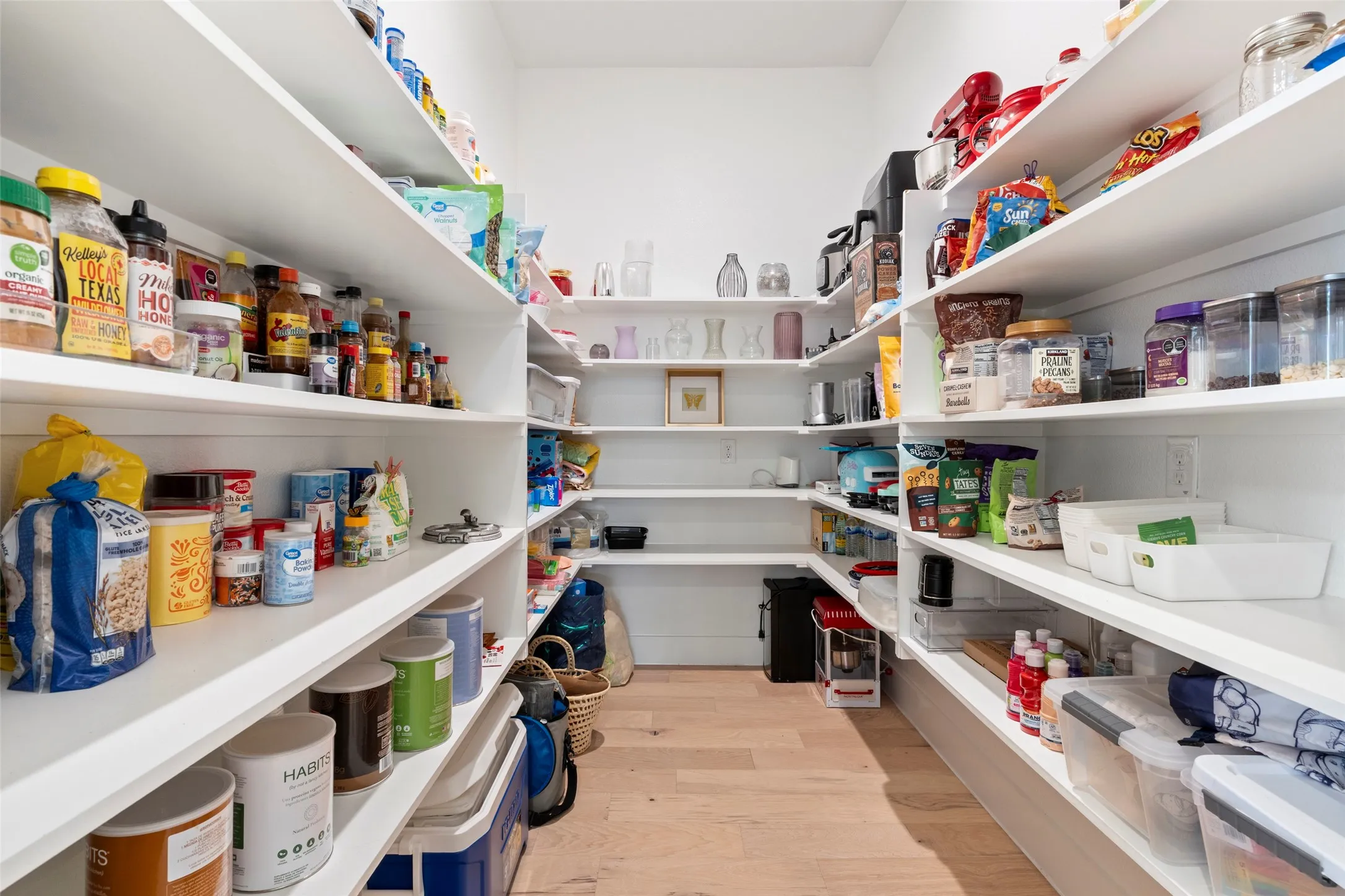 HUGE walk-in pantry