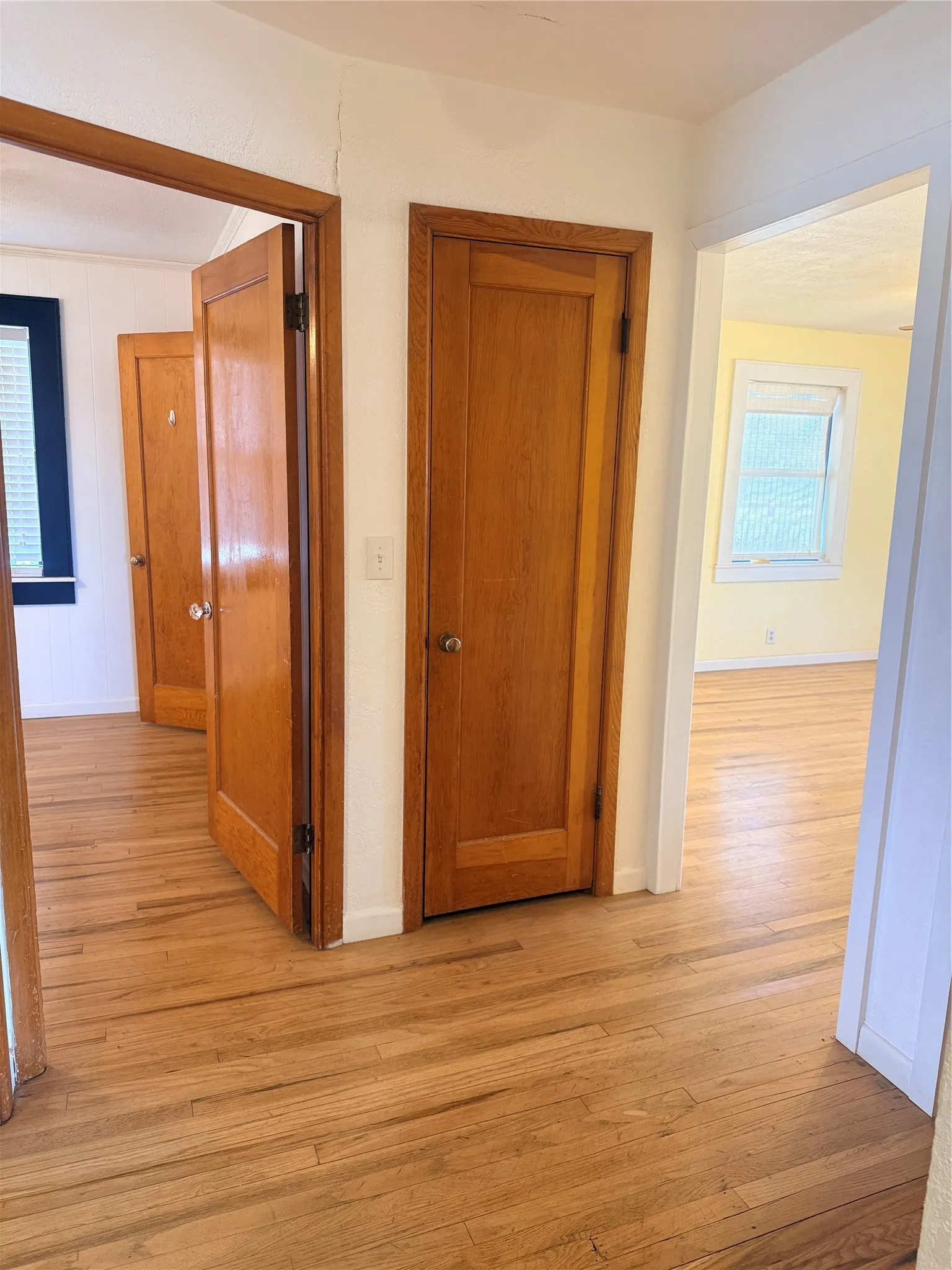 Single Family Residence For Sale in Stonewall County , 901 S Washington Avenue, Aspermont, Texas 79502, 3 Bedroom, 2 Bathroom, Garage spaces, 1,488 Sqft, built in 1950, mls#21316912, Real Estate Agent in Aspermont, Homes For Sale in Stonewall county, Homes For Sale in Aspermont, Realtor in Aspermont Texas, Real Estate Brokerage Independent Realty Texas, Luminita Cordes Realtor