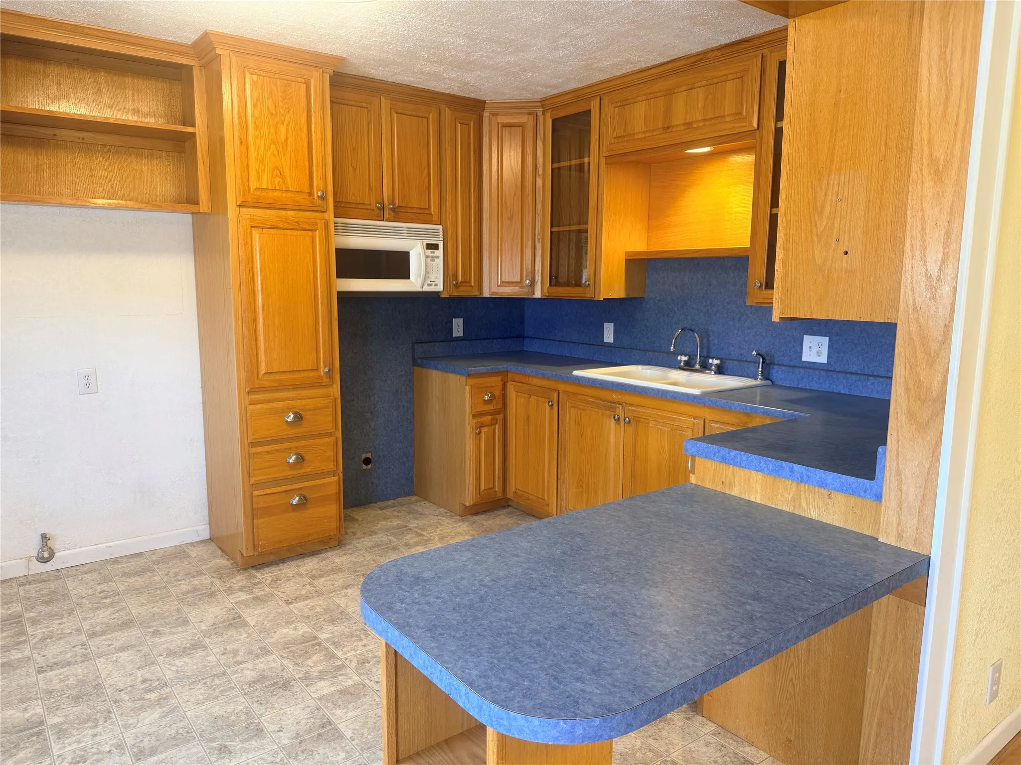 Single Family Residence For Sale in Stonewall County , 901 S Washington Avenue, Aspermont, Texas 79502, 3 Bedroom, 2 Bathroom, Garage spaces, 1,488 Sqft, built in 1950, mls#21316912, Real Estate Agent in Aspermont, Homes For Sale in Stonewall county, Homes For Sale in Aspermont, Realtor in Aspermont Texas, Real Estate Brokerage Independent Realty Texas, Luminita Cordes Realtor