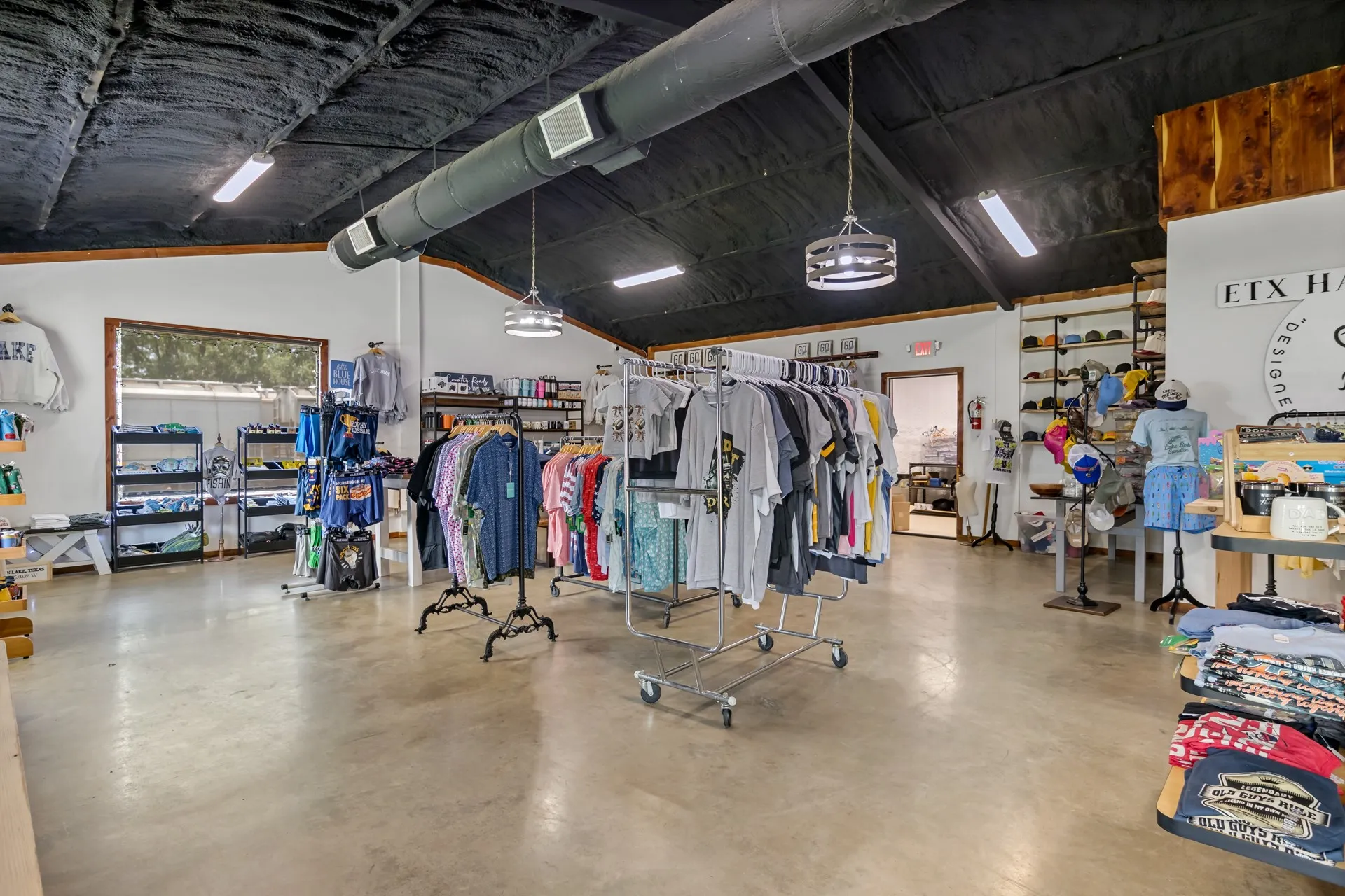 Retail For Sale in Camp County , 220 Quitman Street, Pittsburg, Texas 75686, 0, 0, Garage spaces, 0 Sqft, built in 2022, mls#21319522, Real Estate Agent in Pittsburg, Homes For Sale in Camp county, Homes For Sale in Pittsburg, Realtor in Pittsburg Texas, Real Estate Brokerage Independent Realty Texas, Luminita Cordes Realtor