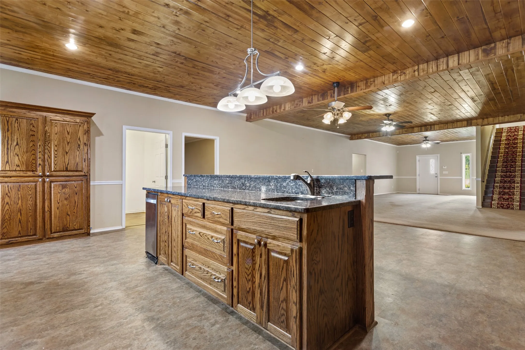 Farm For Sale in Titus County , 672 County Road 4960, Pittsburg, Texas 75686, 3 Bedroom, 2 Bathroom, Garage spaces, 4,800 Sqft, built in 2013, mls#21319548, Real Estate Agent in Pittsburg, Homes For Sale in Titus county, Homes For Sale in Pittsburg, Realtor in Pittsburg Texas, Real Estate Brokerage Independent Realty Texas, Luminita Cordes Realtor