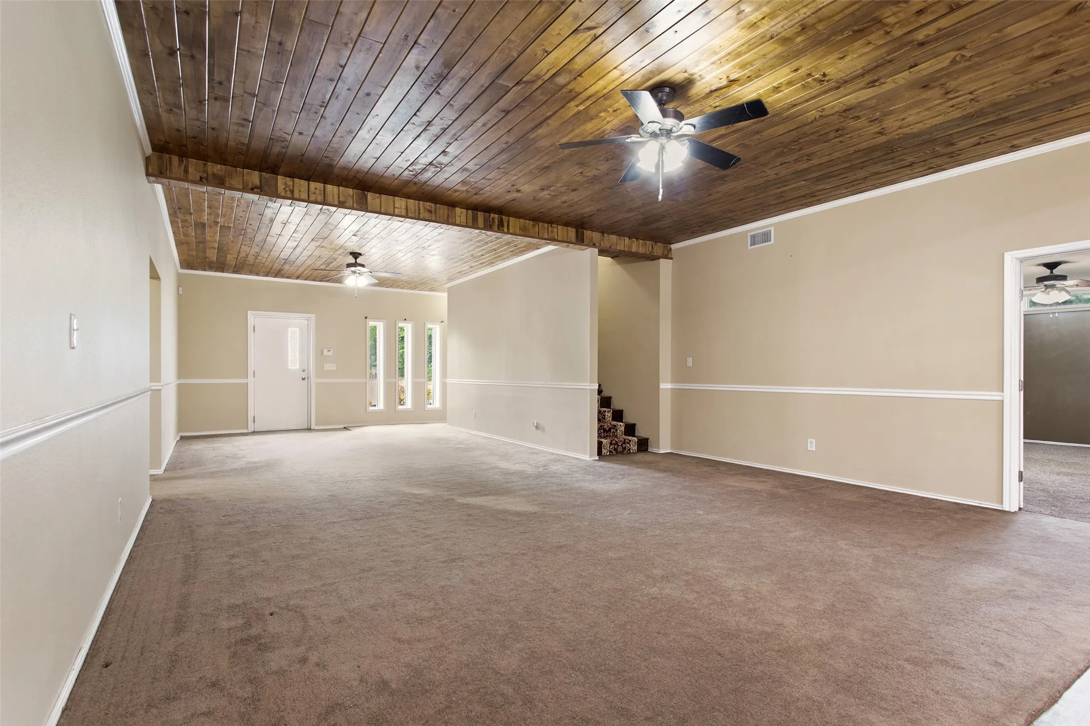 Farm For Sale in Titus County , 672 County Road 4960, Pittsburg, Texas 75686, 3 Bedroom, 2 Bathroom, Garage spaces, 4,800 Sqft, built in 2013, mls#21319548, Real Estate Agent in Pittsburg, Homes For Sale in Titus county, Homes For Sale in Pittsburg, Realtor in Pittsburg Texas, Real Estate Brokerage Independent Realty Texas, Luminita Cordes Realtor