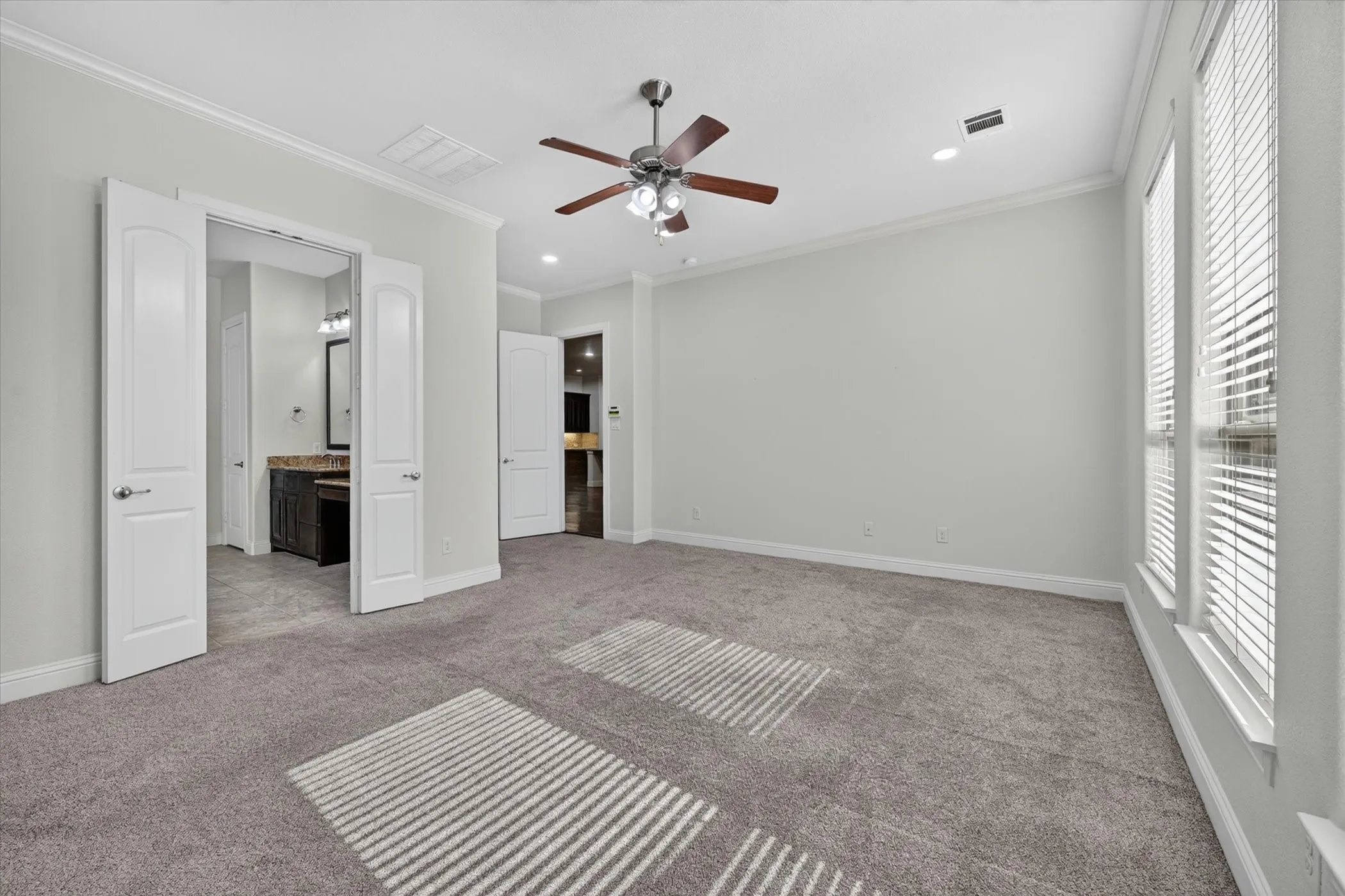 Single Family Residence For Sale in Denton County , 5717 Naples Drive, Flower Mound, Texas 75028, 5 Bedroom, 4 Bathroom, 3 Garage spaces, 4,463 Sqft, built in 2014, mls#21314257, Real Estate Agent in Flower Mound, Homes For Sale in Denton county, Homes For Sale in Flower Mound, Realtor in Flower Mound Texas, Real Estate Brokerage Independent Realty Texas, Luminita Cordes Realtor