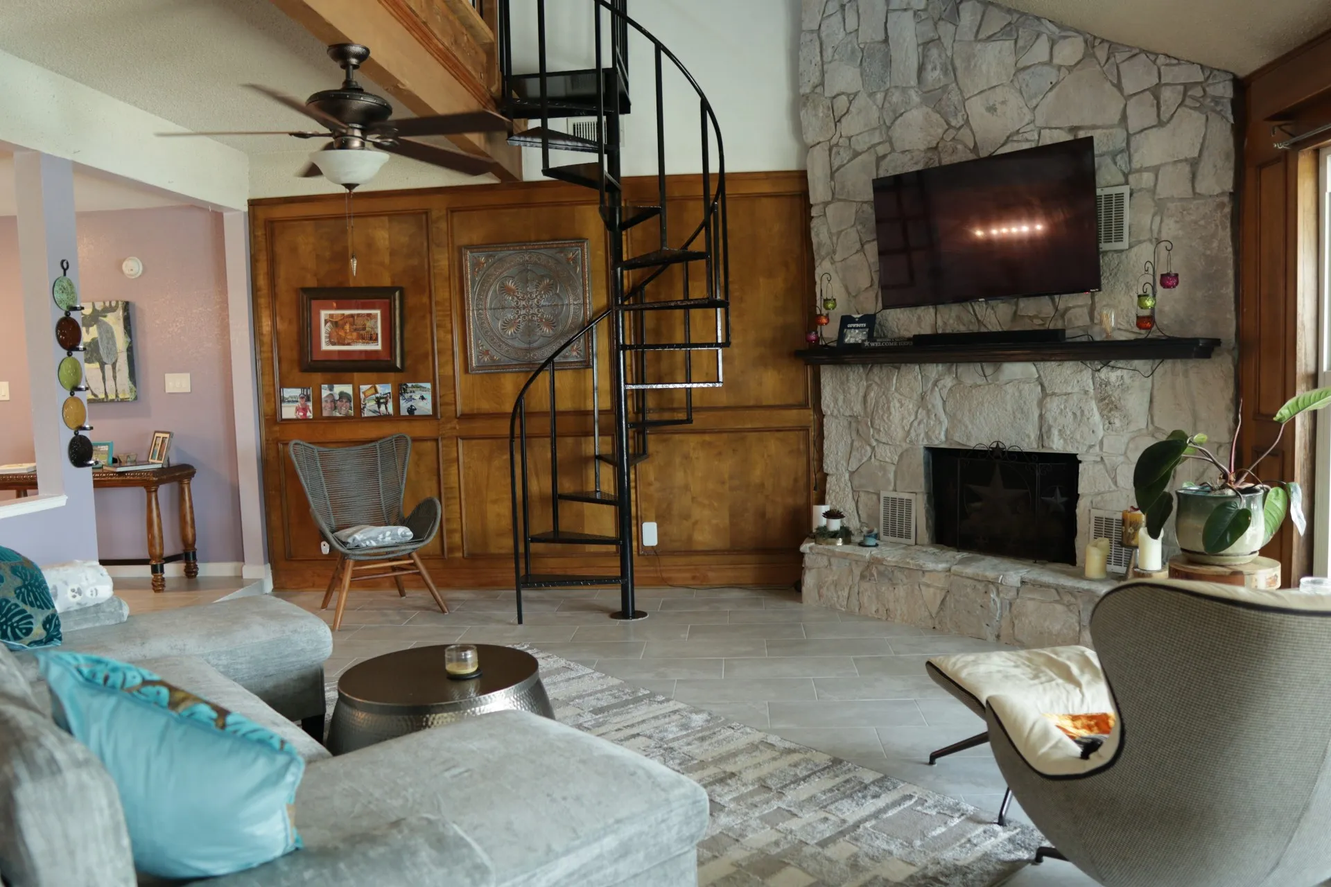 Single Family Residence For Sale in Palo Pinto County , 12 Cliff Drive, Mineral Wells, Texas 76067, 4 Bedroom, 2 Bathroom, 2 Garage spaces, 2,186 Sqft, built in 1974, mls#21318861, Real Estate Agent in Mineral Wells, Homes For Sale in Palo Pinto county, Homes For Sale in Mineral Wells, Realtor in Mineral Wells Texas, Real Estate Brokerage Independent Realty Texas, Luminita Cordes Realtor
