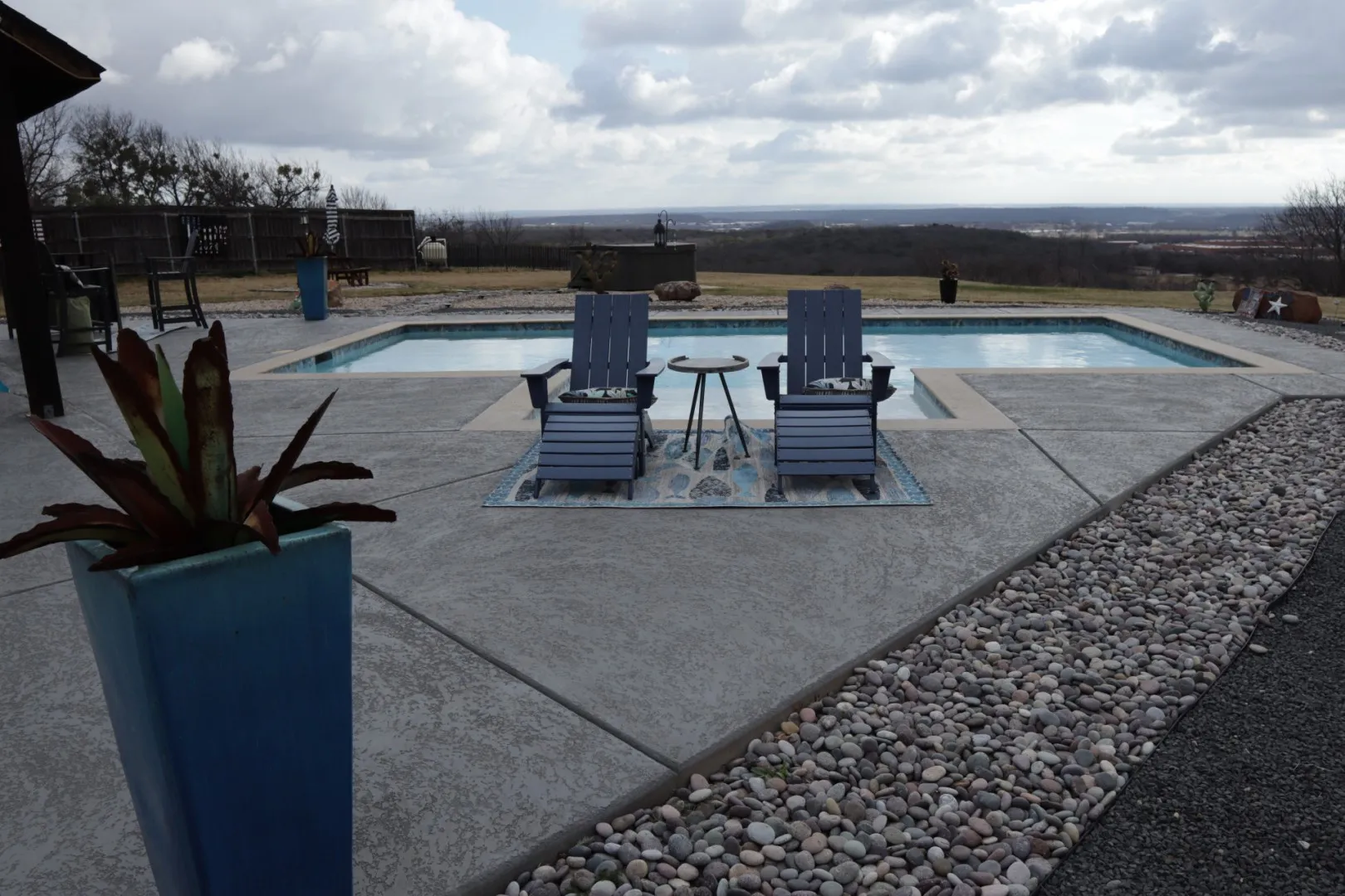 Single Family Residence For Sale in Palo Pinto County , 12 Cliff Drive, Mineral Wells, Texas 76067, 4 Bedroom, 2 Bathroom, 2 Garage spaces, 2,186 Sqft, built in 1974, mls#21318861, Real Estate Agent in Mineral Wells, Homes For Sale in Palo Pinto county, Homes For Sale in Mineral Wells, Realtor in Mineral Wells Texas, Real Estate Brokerage Independent Realty Texas, Luminita Cordes Realtor