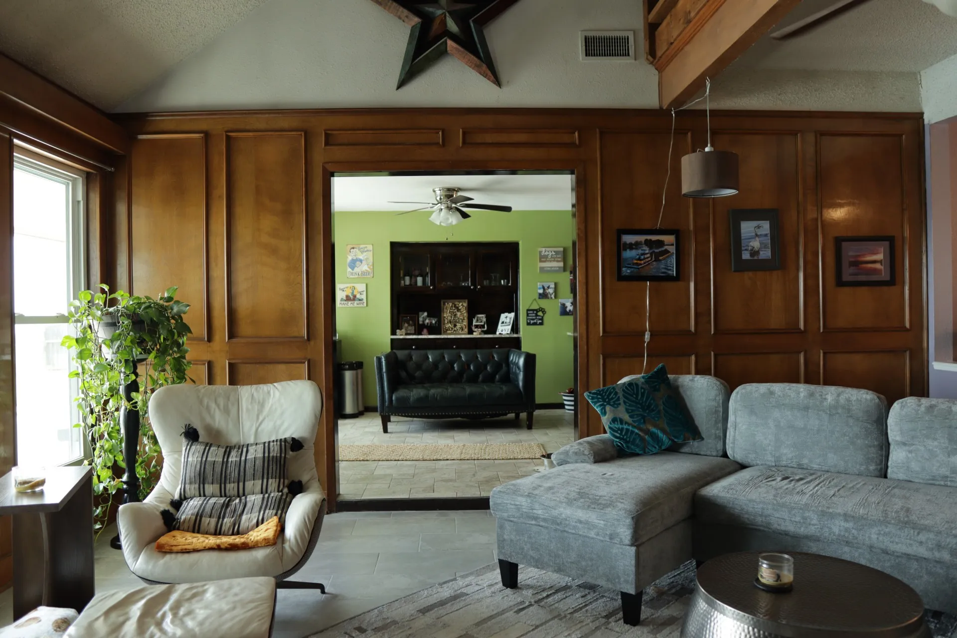 Single Family Residence For Sale in Palo Pinto County , 12 Cliff Drive, Mineral Wells, Texas 76067, 4 Bedroom, 2 Bathroom, 2 Garage spaces, 2,186 Sqft, built in 1974, mls#21318861, Real Estate Agent in Mineral Wells, Homes For Sale in Palo Pinto county, Homes For Sale in Mineral Wells, Realtor in Mineral Wells Texas, Real Estate Brokerage Independent Realty Texas, Luminita Cordes Realtor