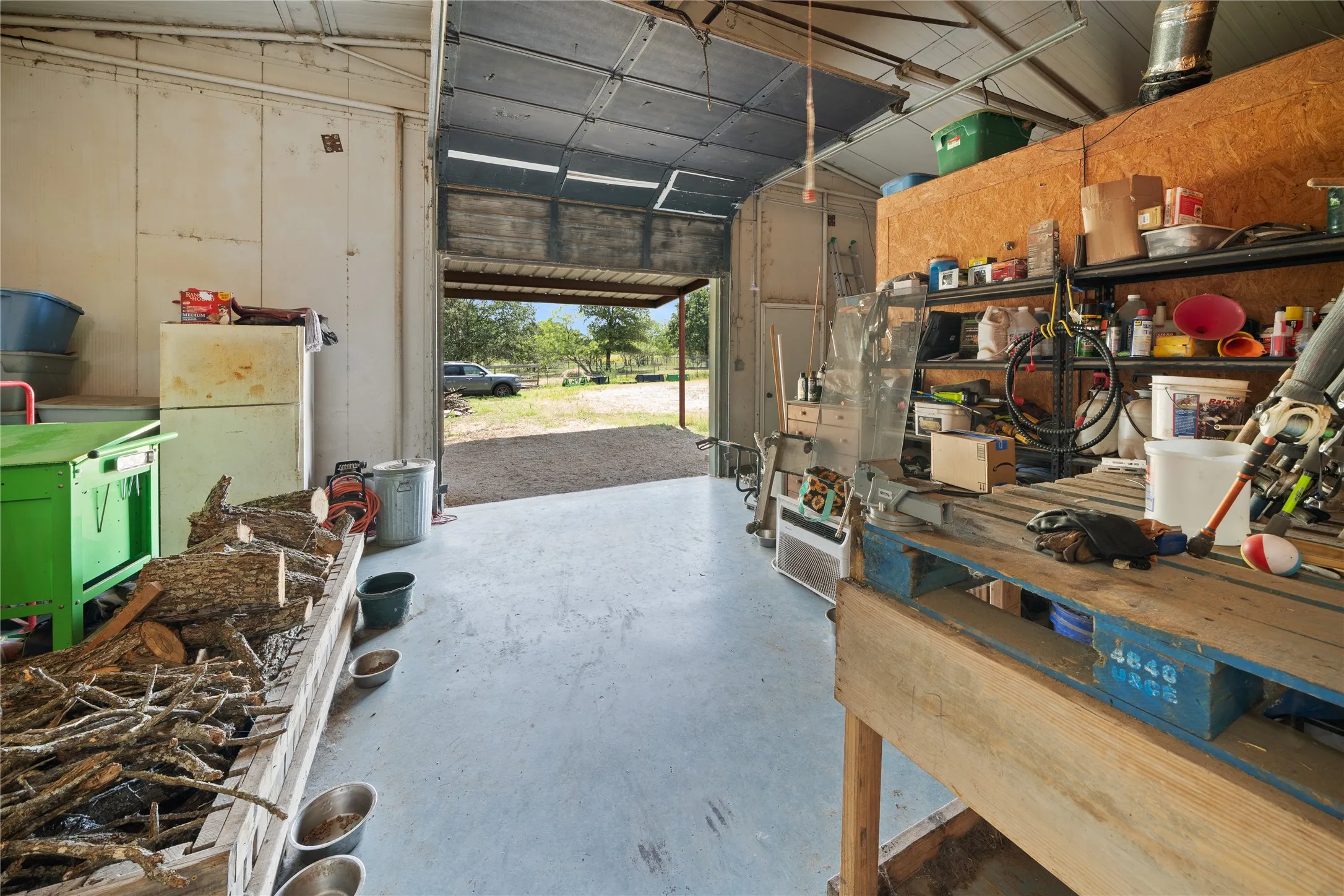 Garage ~ Shop