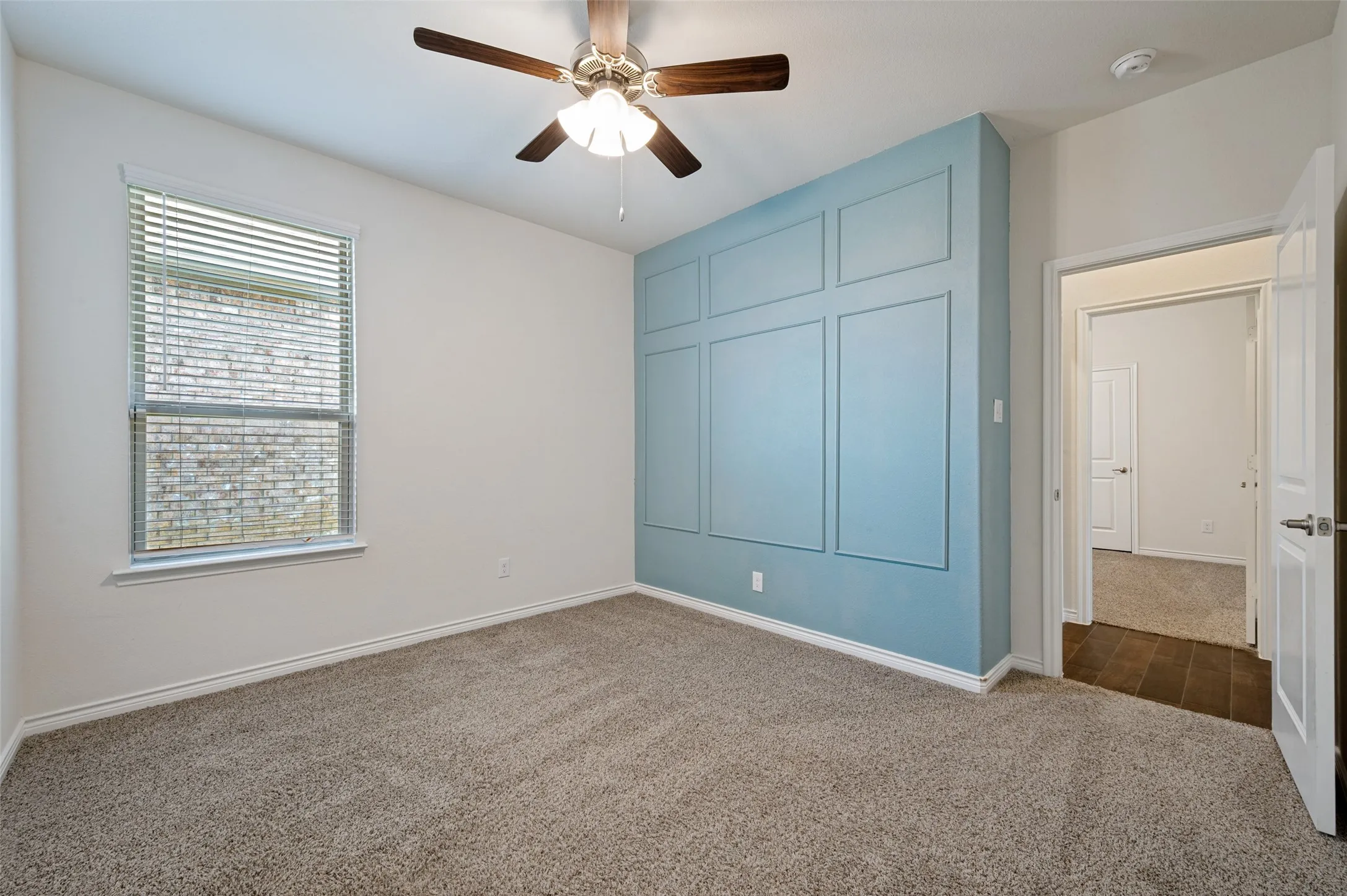 Single Family Residence For Sale in Denton County , 3332 Brady Starr Drive, Aubrey, Texas 76227, 4 Bedroom, 3 Bathroom, 2 Garage spaces, 2,075 Sqft, built in 2022, mls#21318456, Real Estate Agent in Aubrey, Homes For Sale in Denton county, Homes For Sale in Aubrey, Realtor in Aubrey Texas, Real Estate Brokerage Independent Realty Texas, Luminita Cordes Realtor