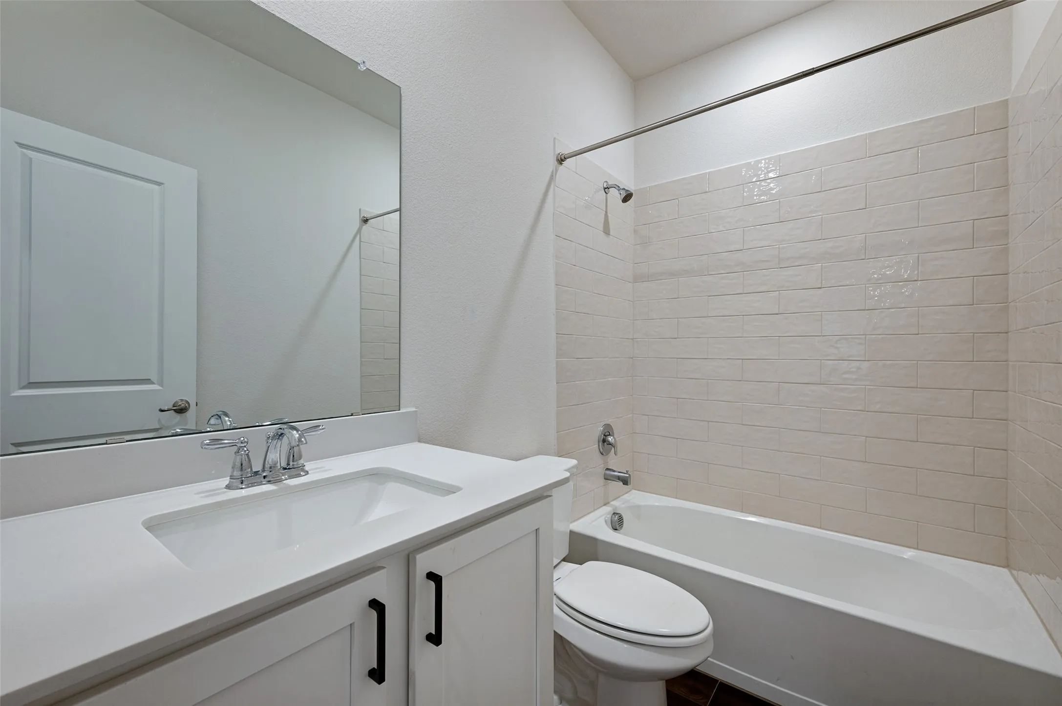 Single Family Residence For Sale in Denton County , 3332 Brady Starr Drive, Aubrey, Texas 76227, 4 Bedroom, 3 Bathroom, 2 Garage spaces, 2,075 Sqft, built in 2022, mls#21318456, Real Estate Agent in Aubrey, Homes For Sale in Denton county, Homes For Sale in Aubrey, Realtor in Aubrey Texas, Real Estate Brokerage Independent Realty Texas, Luminita Cordes Realtor