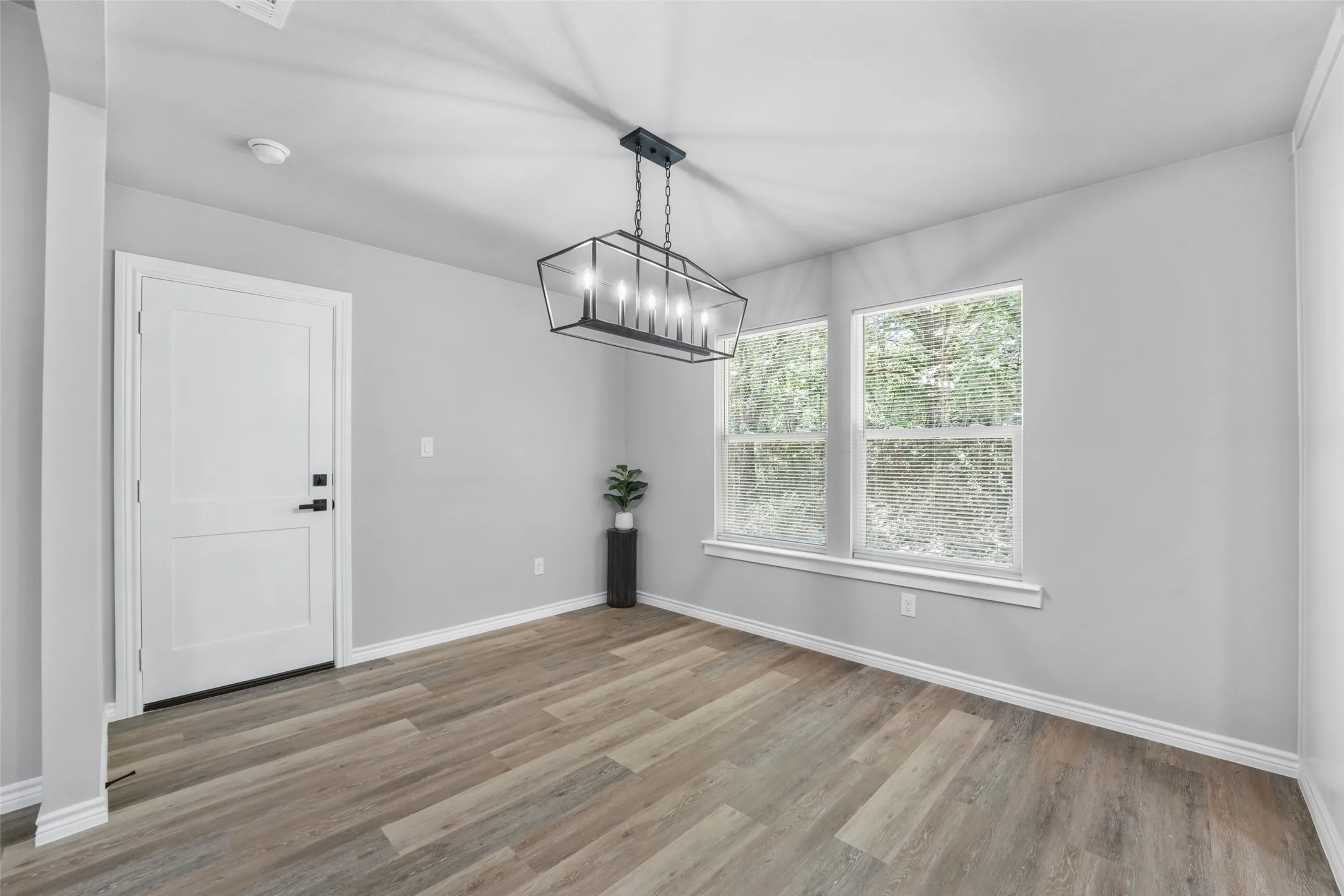Single Family Residence For Sale in Henderson County , 134 Sierra Madre Street, Payne Springs, Texas 75156, 3 Bedroom, 2 Bathroom, 2 Garage spaces, 1,553 Sqft, built in 2026, mls#21315263, Real Estate Agent in Payne Springs, Homes For Sale in Henderson county, Homes For Sale in Payne Springs, Realtor in Payne Springs Texas, Real Estate Brokerage Independent Realty Texas, Luminita Cordes Realtor