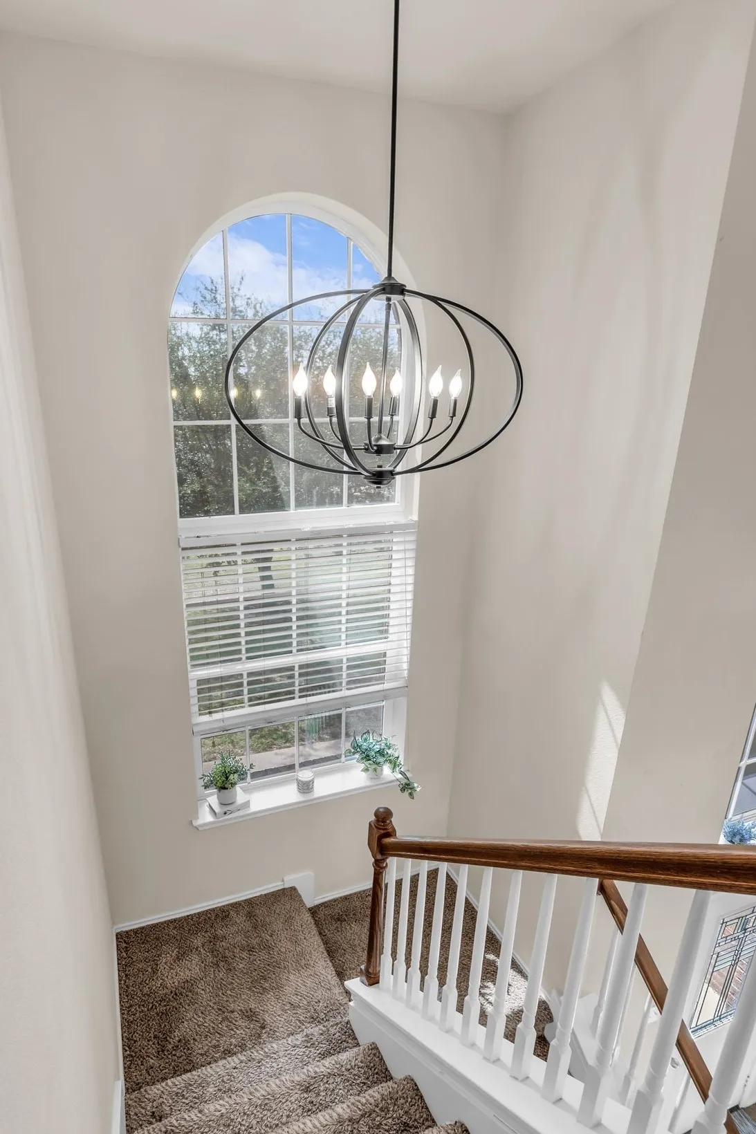 Single Family Residence For Sale in Mc Lennan County , 6505 Burling Street, Waco, Texas 76712, 3 Bedroom, 3 Bathroom, 2 Garage spaces, 2,041 Sqft, built in 2012, mls#21319072, Real Estate Agent in Waco, Homes For Sale in Mc Lennan county, Homes For Sale in Waco, Realtor in Waco Texas, Real Estate Brokerage Independent Realty Texas, Luminita Cordes Realtor