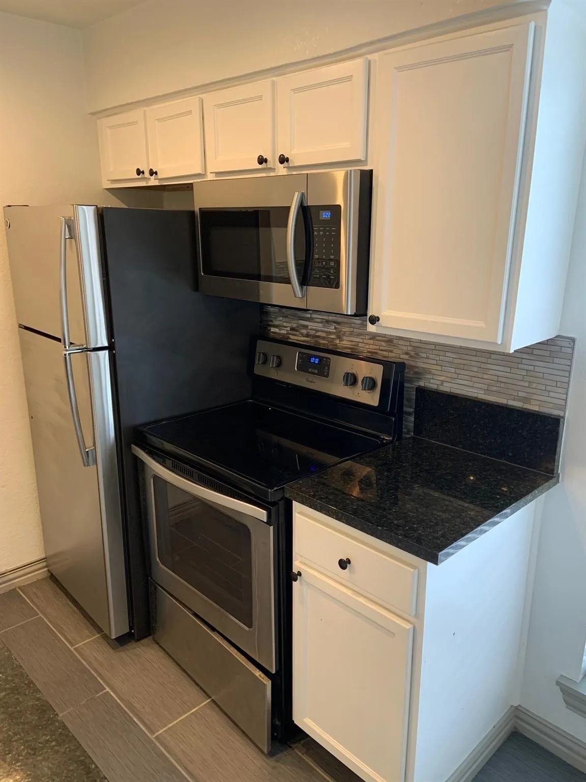 Apartment For Rent in Dallas County , 2800 Douglas Avenue 116, Dallas, Texas 75219, 0, 1 Bathroom, Garage spaces, 500 Sqft, built in 1972, Price $975, mls#21319586, Real Estate Agent in Dallas, Homes For Rent in Dallas county, Homes For Rent in Dallas, Realtor in Dallas Texas, Real Estate Brokerage Independent Realty Texas, Luminita Cordes Realtor