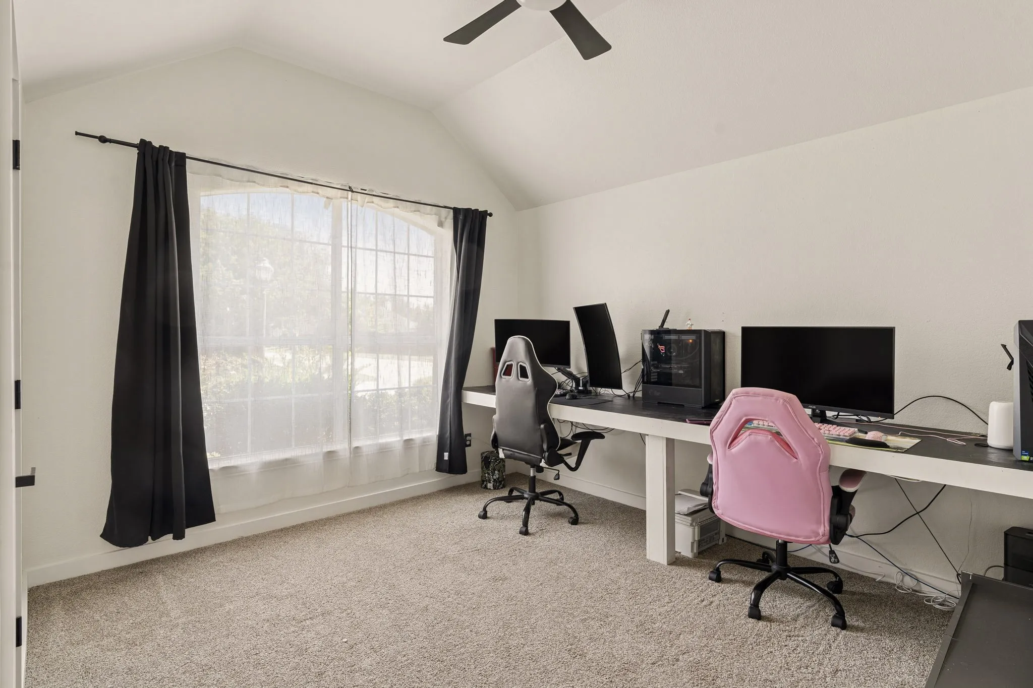Single Family Residence For Sale in Collin County , 8401 Green Ash Drive, Mc Kinney, Texas 75071, 3 Bedroom, 2 Bathroom, 2 Garage spaces, 1,711 Sqft, built in 2004, mls#21319438, Real Estate Agent in Mc Kinney, Homes For Sale in Collin county, Homes For Sale in Mc Kinney, Realtor in Mc Kinney Texas, Real Estate Brokerage Independent Realty Texas, Luminita Cordes Realtor