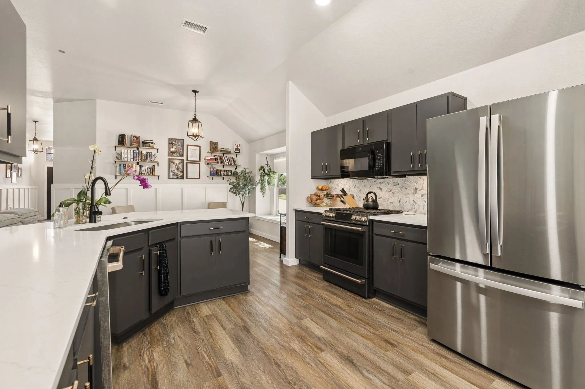Single Family Residence For Sale in Collin County , 8401 Green Ash Drive, Mc Kinney, Texas 75071, 3 Bedroom, 2 Bathroom, 2 Garage spaces, 1,711 Sqft, built in 2004, mls#21319438, Real Estate Agent in Mc Kinney, Homes For Sale in Collin county, Homes For Sale in Mc Kinney, Realtor in Mc Kinney Texas, Real Estate Brokerage Independent Realty Texas, Luminita Cordes Realtor