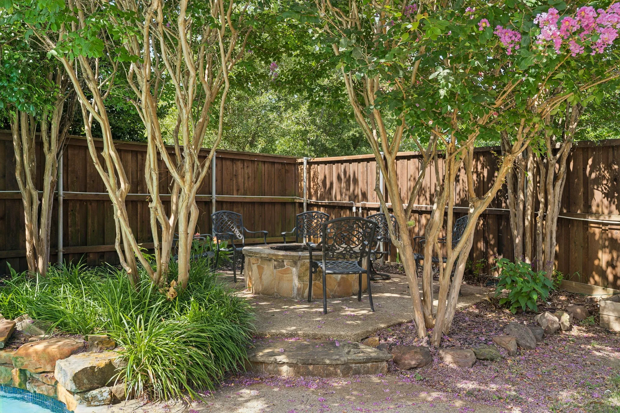 Single Family Residence For Sale in Collin County , 8401 Green Ash Drive, Mc Kinney, Texas 75071, 3 Bedroom, 2 Bathroom, 2 Garage spaces, 1,711 Sqft, built in 2004, mls#21319438, Real Estate Agent in Mc Kinney, Homes For Sale in Collin county, Homes For Sale in Mc Kinney, Realtor in Mc Kinney Texas, Real Estate Brokerage Independent Realty Texas, Luminita Cordes Realtor
