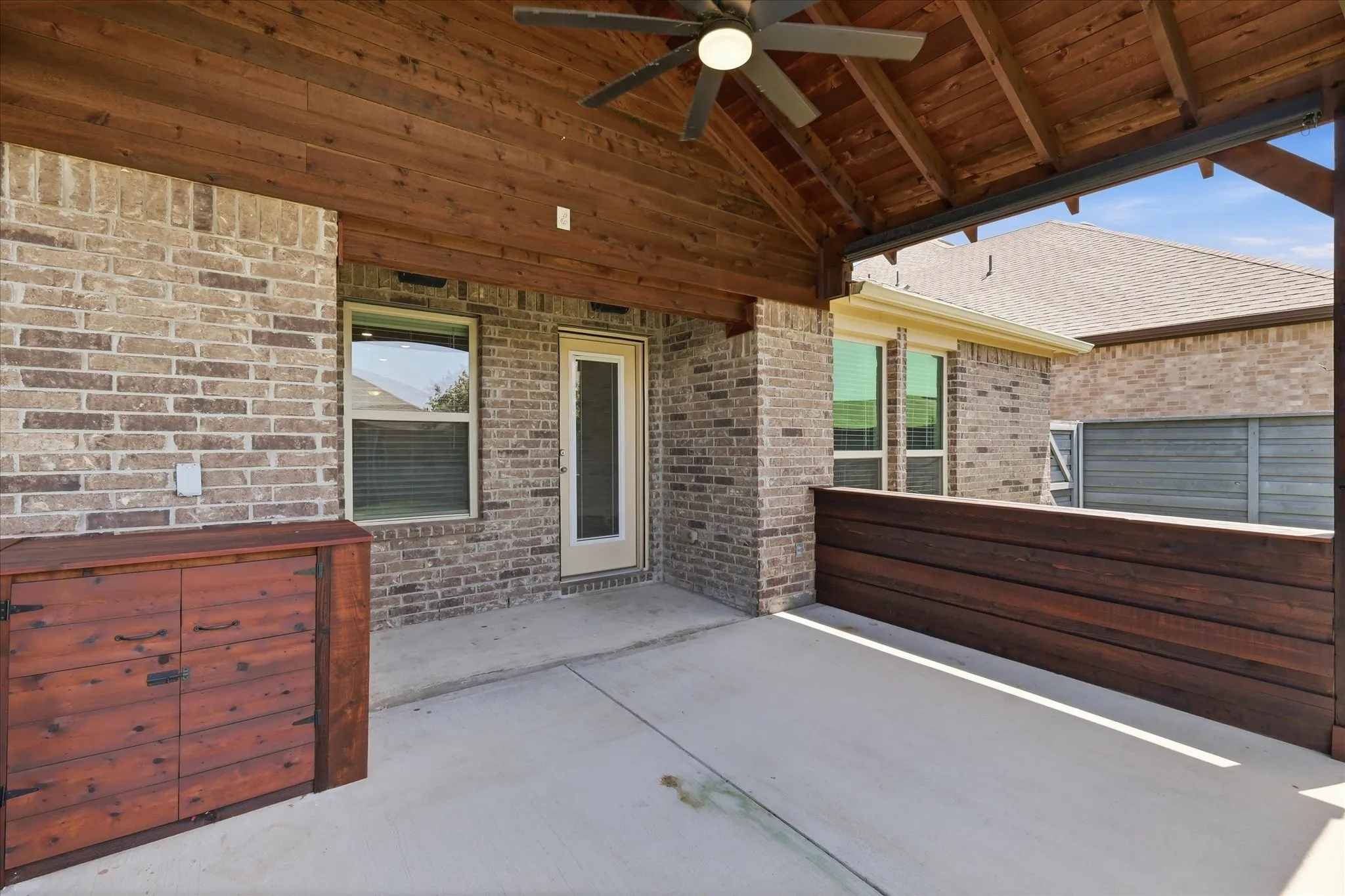 Single Family Residence For Sale in Denton County , 1416 Trailwood Terrace, Little Elm, Texas 76227, 3 Bedroom, 2 Bathroom, 2 Garage spaces, 1,882 Sqft, built in 2019, mls#21316861, Real Estate Agent in Little Elm, Homes For Sale in Denton county, Homes For Sale in Little Elm, Realtor in Little Elm Texas, Real Estate Brokerage Independent Realty Texas, Luminita Cordes Realtor