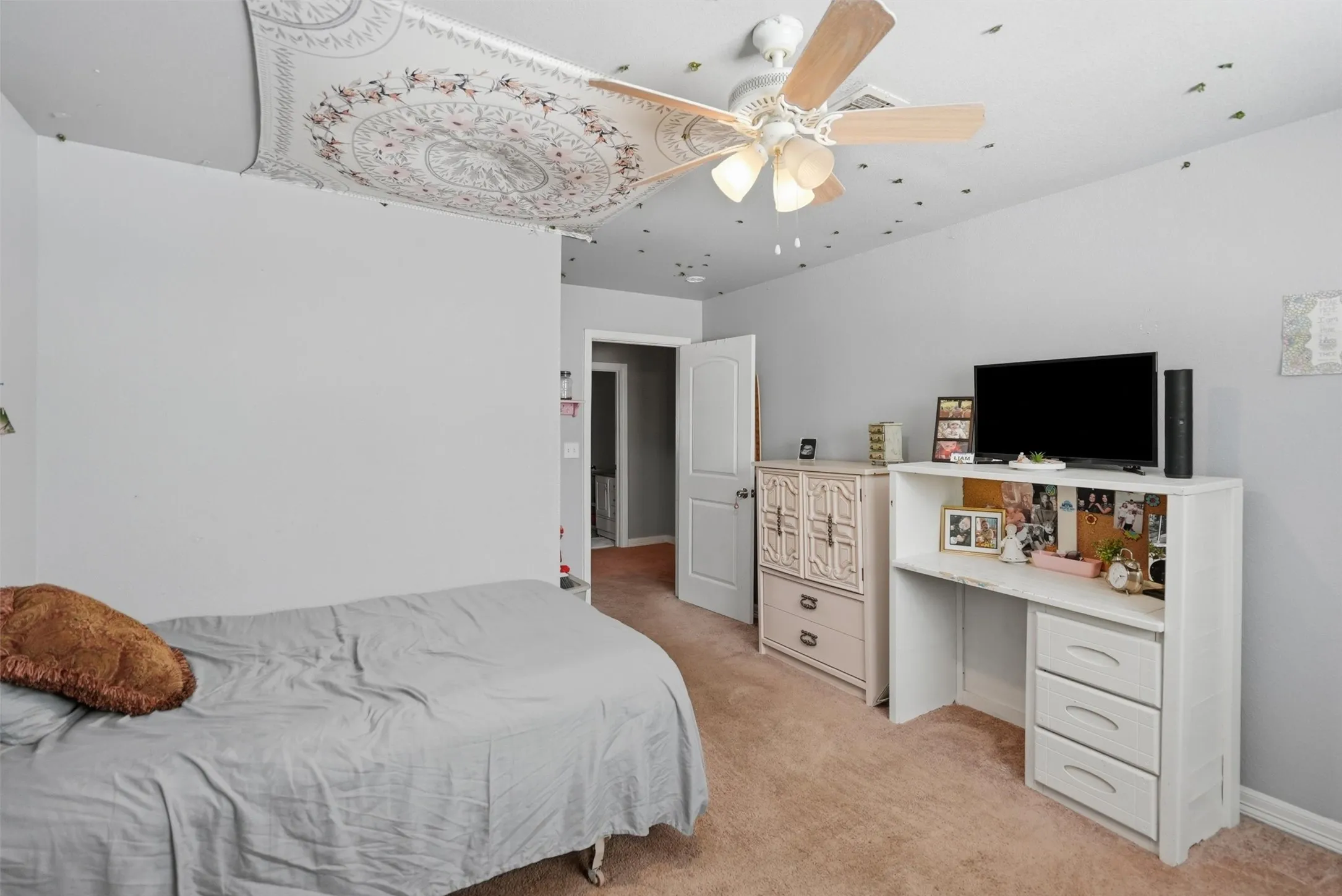 2nd floor bedroom 2