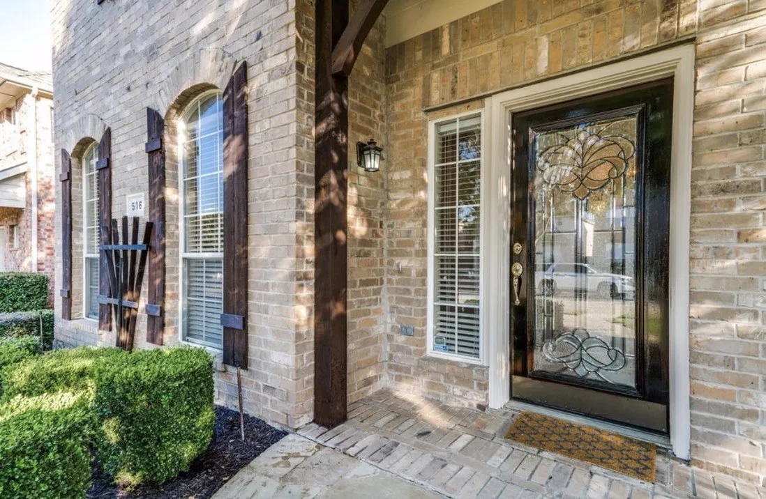 Single Family Residence For Rent in Dallas County , 516 Hawken Drive, Coppell, Texas 75019, 3 Bedroom, 3 Bathroom, 2 Garage spaces, 2,341 Sqft, built in 2001, mls#21319541, Real Estate Agent in Coppell, Homes For Rent in Dallas county, Homes For Rent in Coppell, Realtor in Coppell Texas, Real Estate Brokerage Independent Realty Texas, Luminita Cordes Realtor