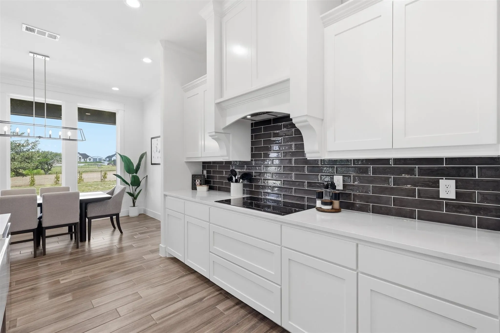 Single Family Residence For Sale in Parker County , 901 Medaris Way, Azle, Texas 76020, 3 Bedroom, 3 Bathroom, 3 Garage spaces, 2,444 Sqft, built in 2023, mls#21319290, Real Estate Agent in Azle, Homes For Sale in Parker county, Homes For Sale in Azle, Realtor in Azle Texas, Real Estate Brokerage Independent Realty Texas, Luminita Cordes Realtor