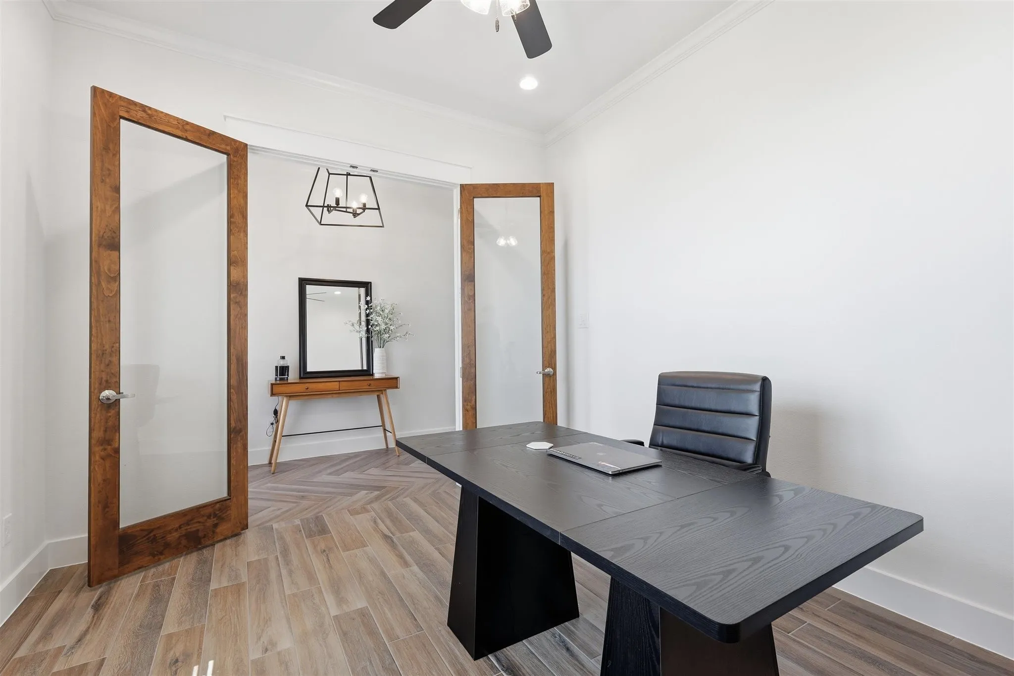 Single Family Residence For Sale in Parker County , 901 Medaris Way, Azle, Texas 76020, 3 Bedroom, 3 Bathroom, 3 Garage spaces, 2,444 Sqft, built in 2023, mls#21319290, Real Estate Agent in Azle, Homes For Sale in Parker county, Homes For Sale in Azle, Realtor in Azle Texas, Real Estate Brokerage Independent Realty Texas, Luminita Cordes Realtor