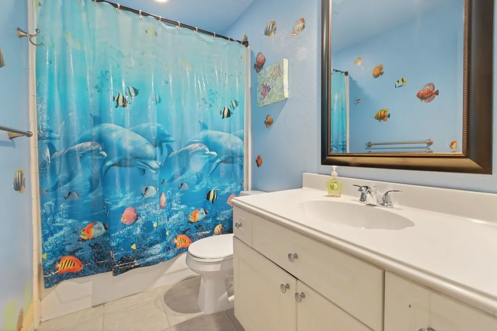 Single Family Residence For Sale in Denton County , 3405 Emerald Cove Drive, Flower Mound, Texas 75022, 4 Bedroom, 3 Bathroom, 2 Garage spaces, 3,073 Sqft, built in 1997, mls#21319248, Real Estate Agent in Flower Mound, Homes For Sale in Denton county, Homes For Sale in Flower Mound, Realtor in Flower Mound Texas, Real Estate Brokerage Independent Realty Texas, Luminita Cordes Realtor