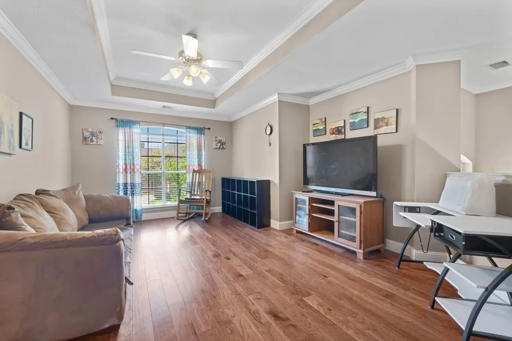 Single Family Residence For Sale in Denton County , 3405 Emerald Cove Drive, Flower Mound, Texas 75022, 4 Bedroom, 3 Bathroom, 2 Garage spaces, 3,073 Sqft, built in 1997, mls#21319248, Real Estate Agent in Flower Mound, Homes For Sale in Denton county, Homes For Sale in Flower Mound, Realtor in Flower Mound Texas, Real Estate Brokerage Independent Realty Texas, Luminita Cordes Realtor