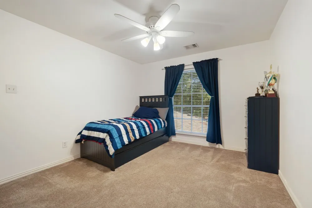 Single Family Residence For Sale in Denton County , 3405 Emerald Cove Drive, Flower Mound, Texas 75022, 4 Bedroom, 3 Bathroom, 2 Garage spaces, 3,073 Sqft, built in 1997, mls#21319248, Real Estate Agent in Flower Mound, Homes For Sale in Denton county, Homes For Sale in Flower Mound, Realtor in Flower Mound Texas, Real Estate Brokerage Independent Realty Texas, Luminita Cordes Realtor