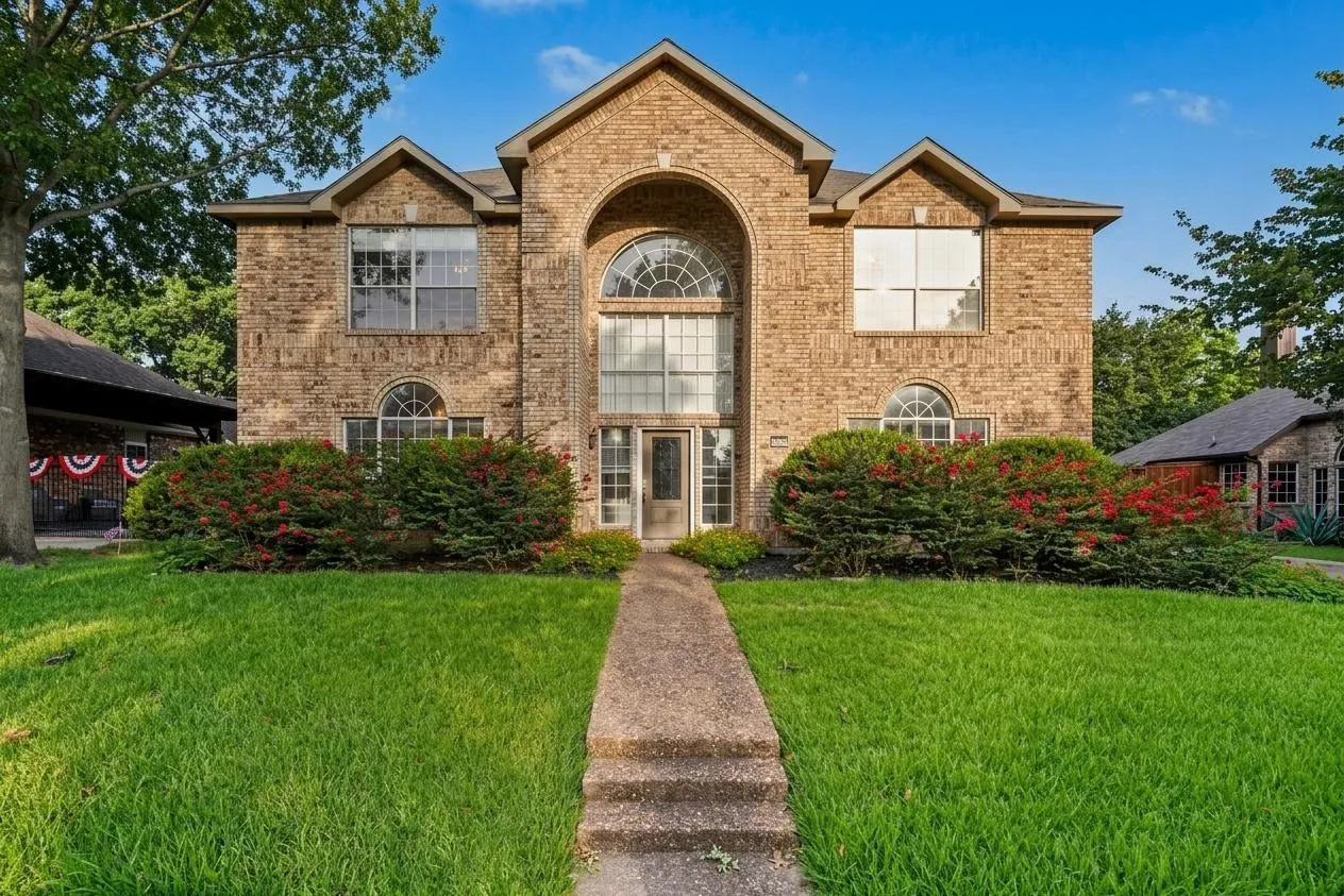Single Family Residence For Sale in Tarrant County , 8017 Arlie Lane, North Richland Hills, Texas 76182, 4 Bedroom, 4 Bathroom, 2 Garage spaces, 3,674 Sqft, built in 1991, mls#21318922, Real Estate Agent in North Richland Hills, Homes For Sale in Tarrant county, Homes For Sale in North Richland Hills, Realtor in North Richland Hills Texas, Real Estate Brokerage Independent Realty Texas, Luminita Cordes Realtor