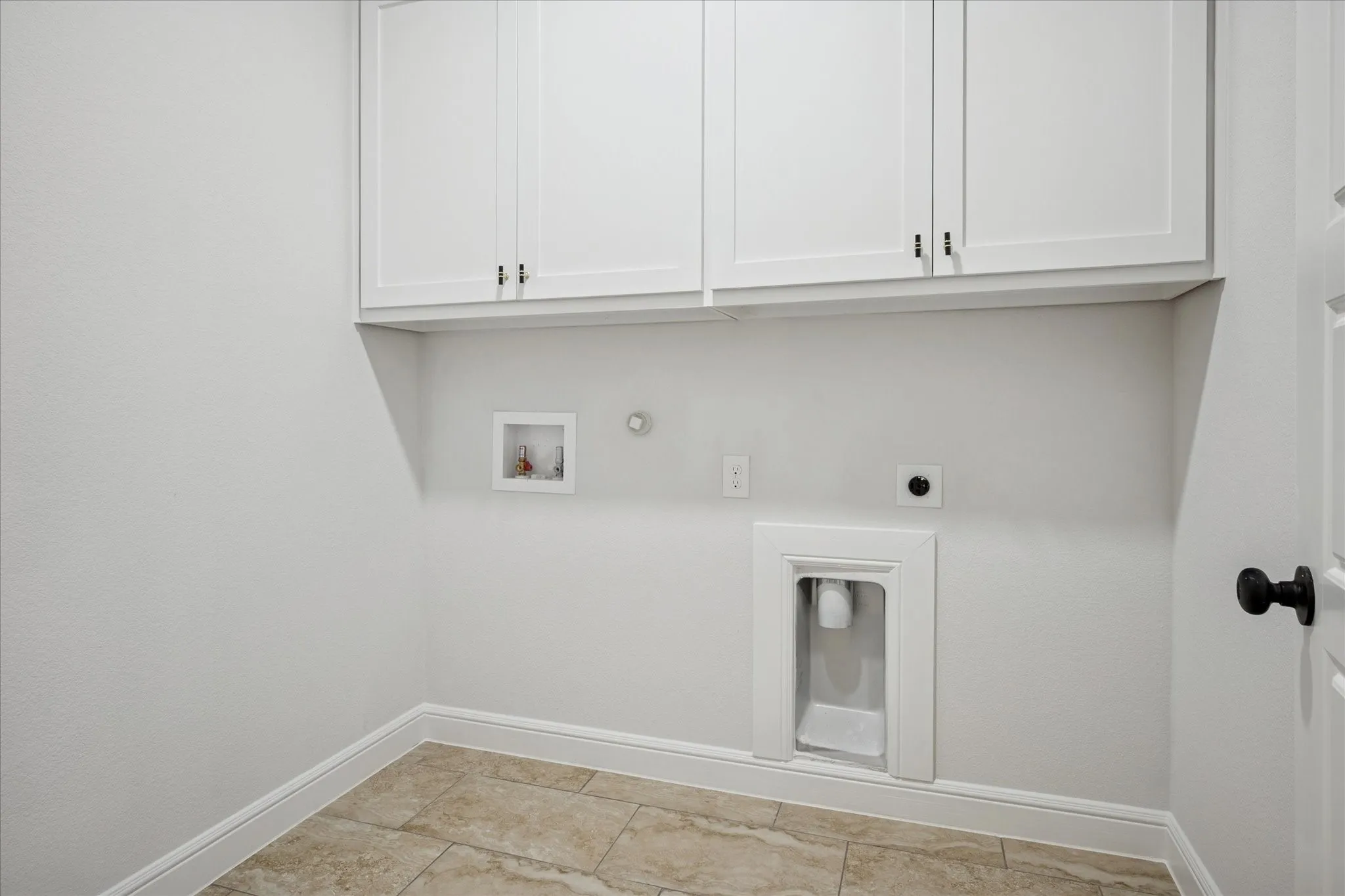 Single Family Residence For Sale in Henderson County , 208 Driftwood Drive, Trinidad, Texas 75163, 3 Bedroom, 2 Bathroom, 2 Garage spaces, 1,506 Sqft, built in 2025, mls#21319410, Real Estate Agent in Trinidad, Homes For Sale in Henderson county, Homes For Sale in Trinidad, Realtor in Trinidad Texas, Real Estate Brokerage Independent Realty Texas, Luminita Cordes Realtor
