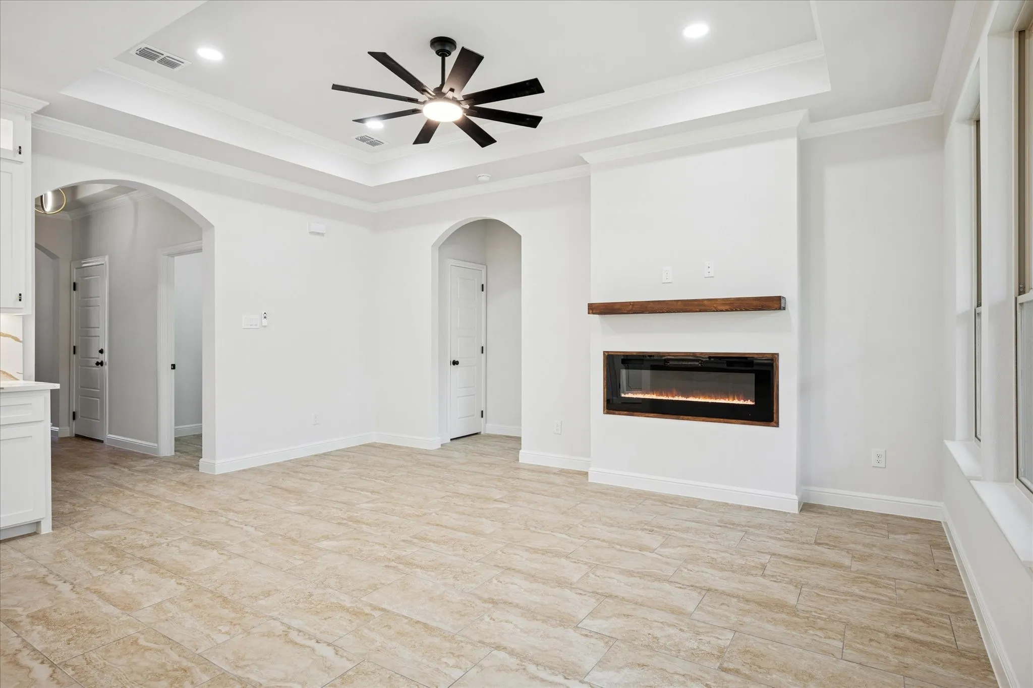 Single Family Residence For Sale in Henderson County , 208 Driftwood Drive, Trinidad, Texas 75163, 3 Bedroom, 2 Bathroom, 2 Garage spaces, 1,506 Sqft, built in 2025, mls#21319410, Real Estate Agent in Trinidad, Homes For Sale in Henderson county, Homes For Sale in Trinidad, Realtor in Trinidad Texas, Real Estate Brokerage Independent Realty Texas, Luminita Cordes Realtor