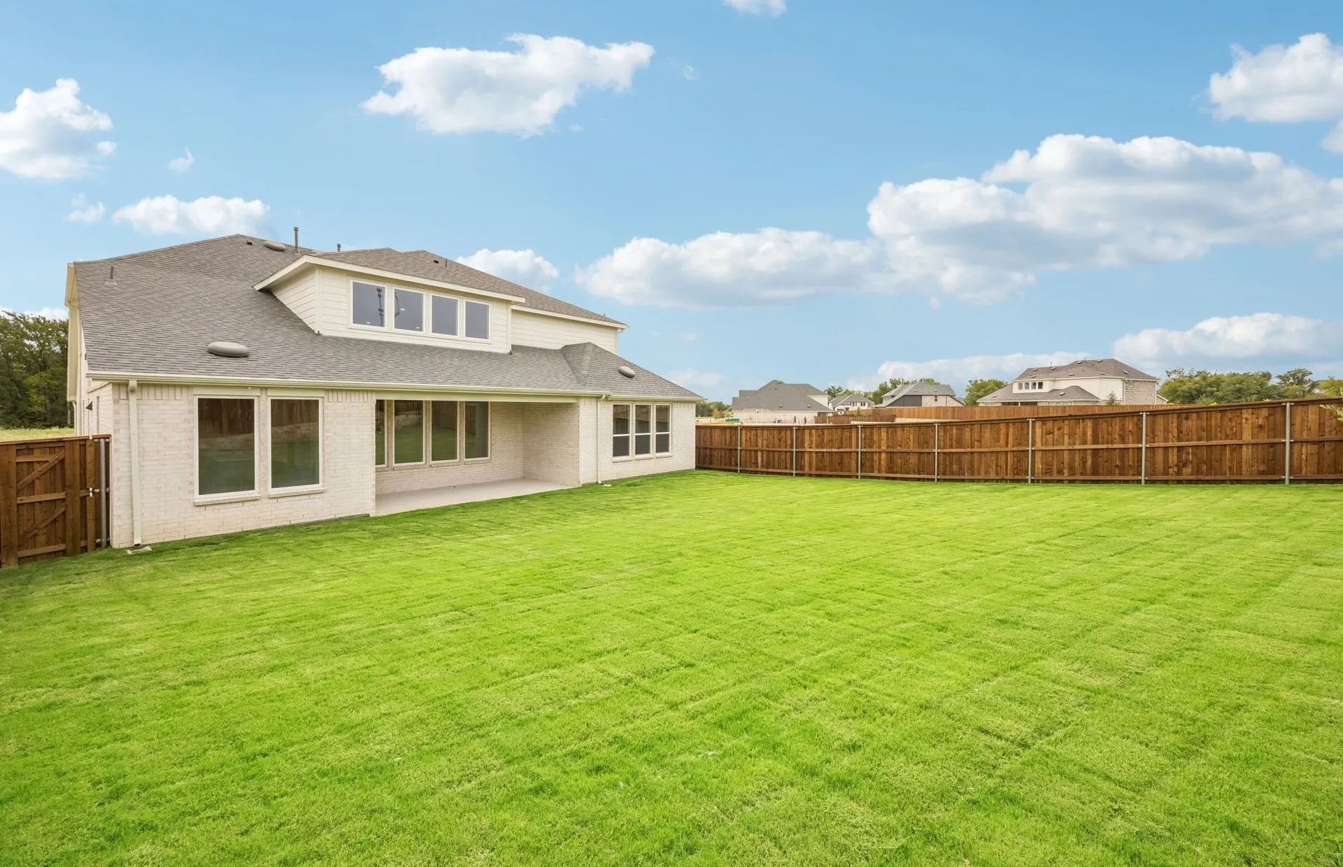 Oversized fenced-in backyard