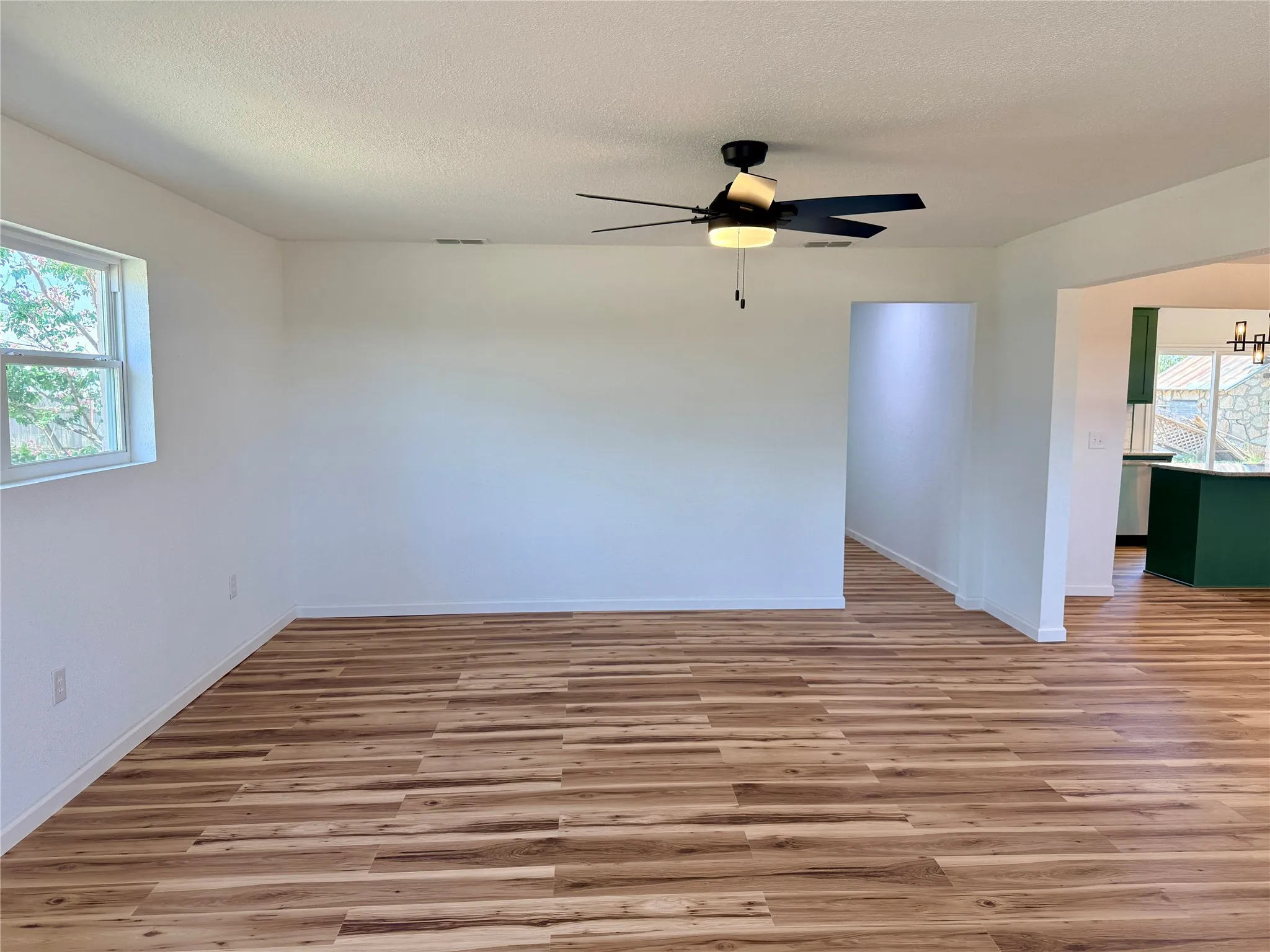 Single Family Residence For Sale in Stonewall County , 424 W Santa Fe Avenue, Aspermont, Texas 79502, 3 Bedroom, 2 Bathroom, Garage spaces, 1,760 Sqft, built in 1950, mls#21319575, Real Estate Agent in Aspermont, Homes For Sale in Stonewall county, Homes For Sale in Aspermont, Realtor in Aspermont Texas, Real Estate Brokerage Independent Realty Texas, Luminita Cordes Realtor