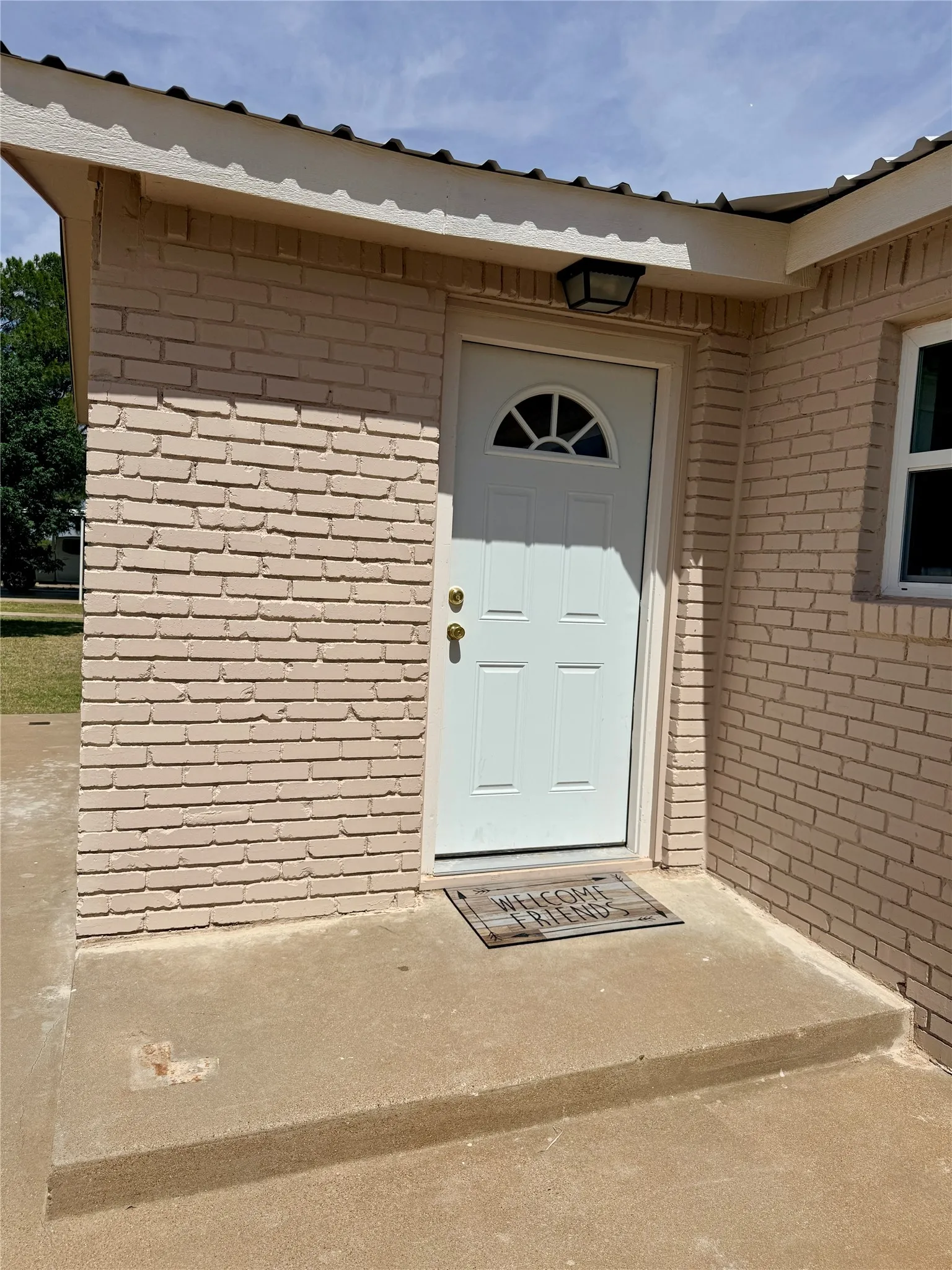 Single Family Residence For Sale in Stonewall County , 424 W Santa Fe Avenue, Aspermont, Texas 79502, 3 Bedroom, 2 Bathroom, Garage spaces, 1,760 Sqft, built in 1950, mls#21319575, Real Estate Agent in Aspermont, Homes For Sale in Stonewall county, Homes For Sale in Aspermont, Realtor in Aspermont Texas, Real Estate Brokerage Independent Realty Texas, Luminita Cordes Realtor