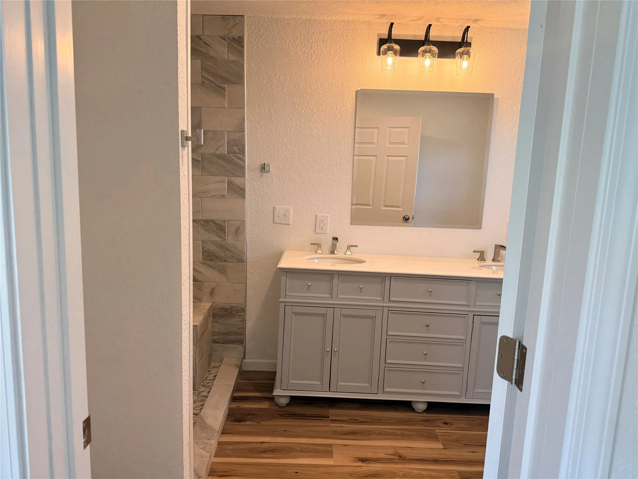 Single Family Residence For Sale in Stonewall County , 424 W Santa Fe Avenue, Aspermont, Texas 79502, 3 Bedroom, 2 Bathroom, Garage spaces, 1,760 Sqft, built in 1950, mls#21319575, Real Estate Agent in Aspermont, Homes For Sale in Stonewall county, Homes For Sale in Aspermont, Realtor in Aspermont Texas, Real Estate Brokerage Independent Realty Texas, Luminita Cordes Realtor