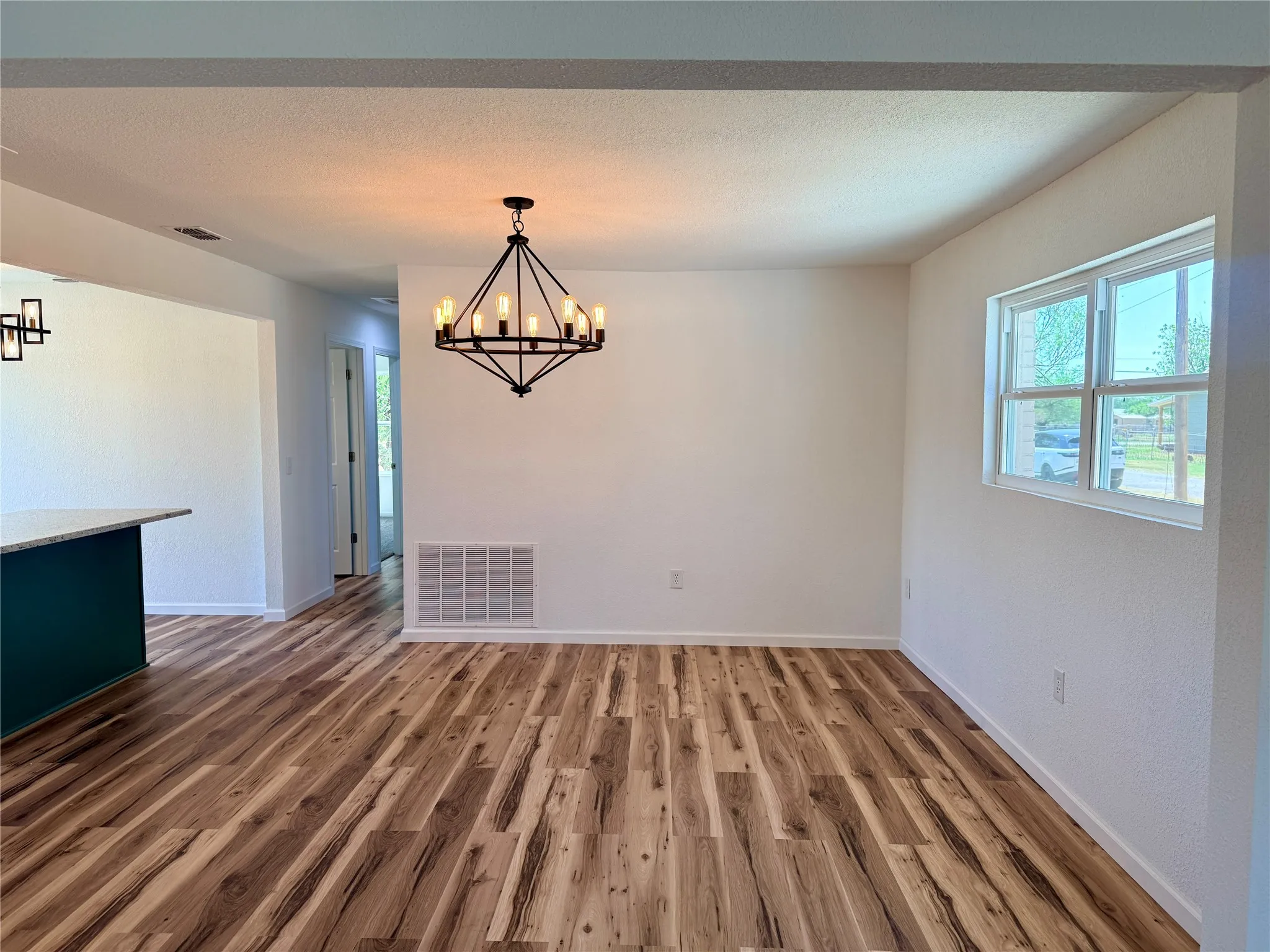 Single Family Residence For Sale in Stonewall County , 424 W Santa Fe Avenue, Aspermont, Texas 79502, 3 Bedroom, 2 Bathroom, Garage spaces, 1,760 Sqft, built in 1950, mls#21319575, Real Estate Agent in Aspermont, Homes For Sale in Stonewall county, Homes For Sale in Aspermont, Realtor in Aspermont Texas, Real Estate Brokerage Independent Realty Texas, Luminita Cordes Realtor