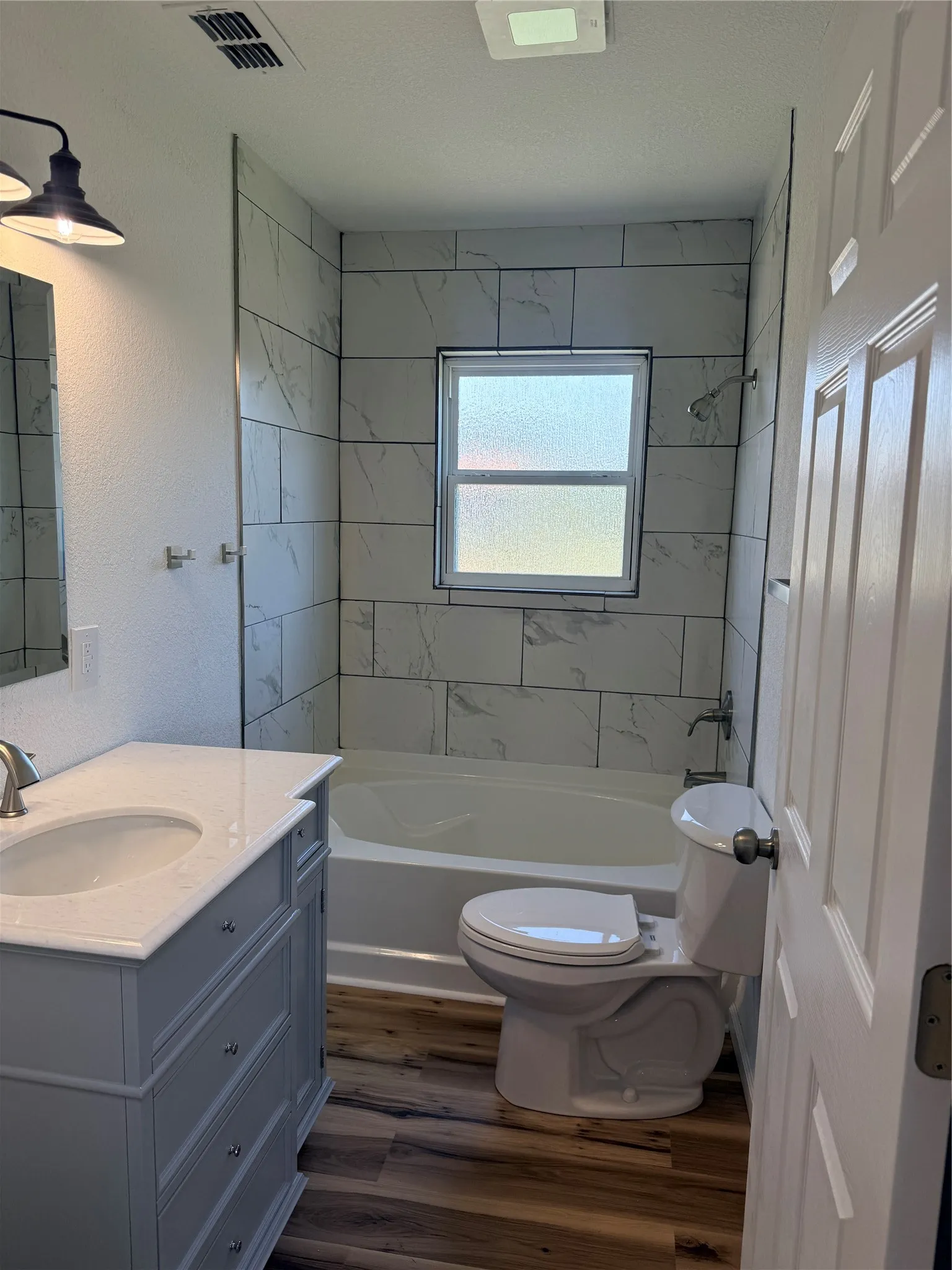 Single Family Residence For Sale in Stonewall County , 424 W Santa Fe Avenue, Aspermont, Texas 79502, 3 Bedroom, 2 Bathroom, Garage spaces, 1,760 Sqft, built in 1950, mls#21319575, Real Estate Agent in Aspermont, Homes For Sale in Stonewall county, Homes For Sale in Aspermont, Realtor in Aspermont Texas, Real Estate Brokerage Independent Realty Texas, Luminita Cordes Realtor