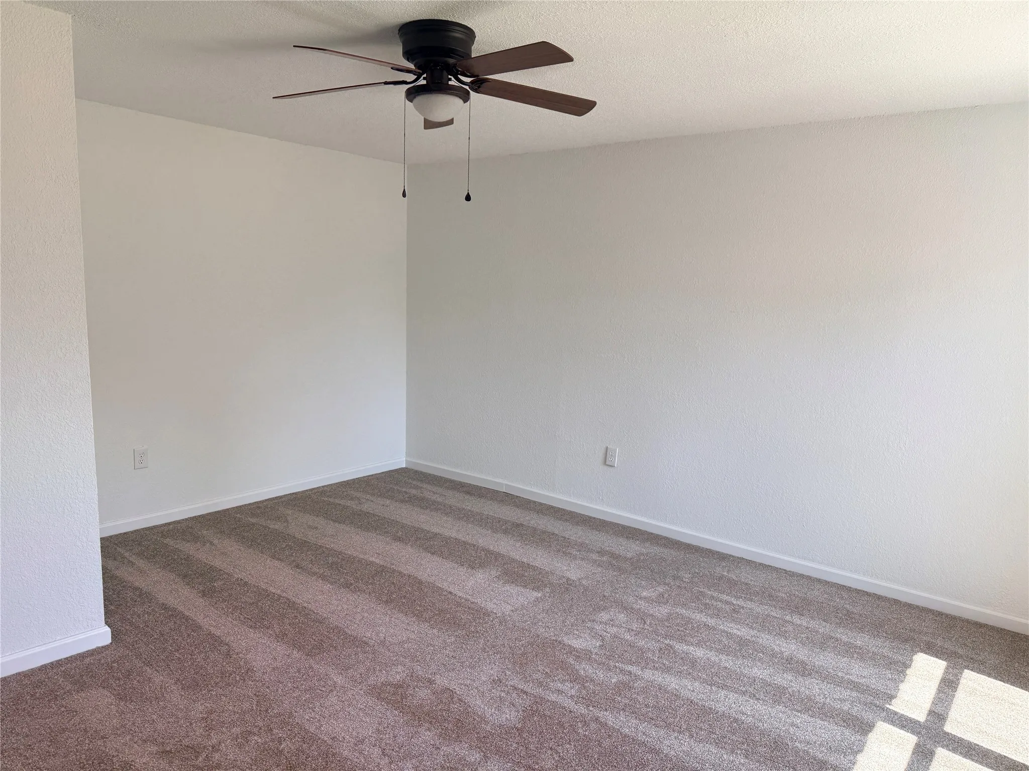 Single Family Residence For Sale in Stonewall County , 424 W Santa Fe Avenue, Aspermont, Texas 79502, 3 Bedroom, 2 Bathroom, Garage spaces, 1,760 Sqft, built in 1950, mls#21319575, Real Estate Agent in Aspermont, Homes For Sale in Stonewall county, Homes For Sale in Aspermont, Realtor in Aspermont Texas, Real Estate Brokerage Independent Realty Texas, Luminita Cordes Realtor