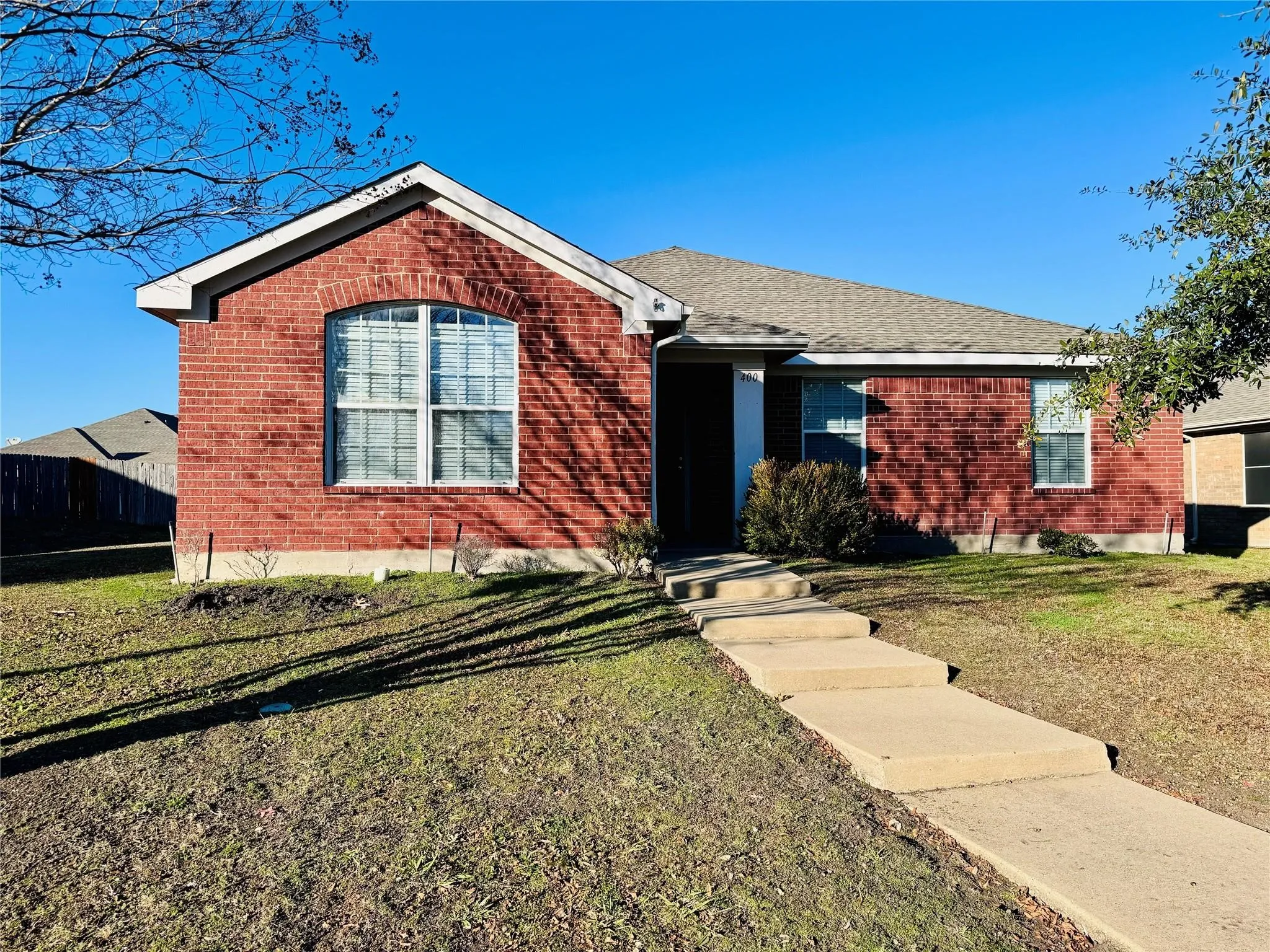 Single Family Residence For Rent in Rockwall County , 400 Sandy Lane, Royse City, Texas 75189, 4 Bedrooms, 2 Bathrooms, 2 Garage spaces, 1,702 Sqft, built in 2005, Price $1,800, mls#21313399, Real Estate Agent in Royse City, Homes For Rent in Rockwall county, Homes For Rent in Royse City, Realtor in Royse City Texas, Real Estate Brokerage Independent Realty Texas, Luminita Cordes Realtor