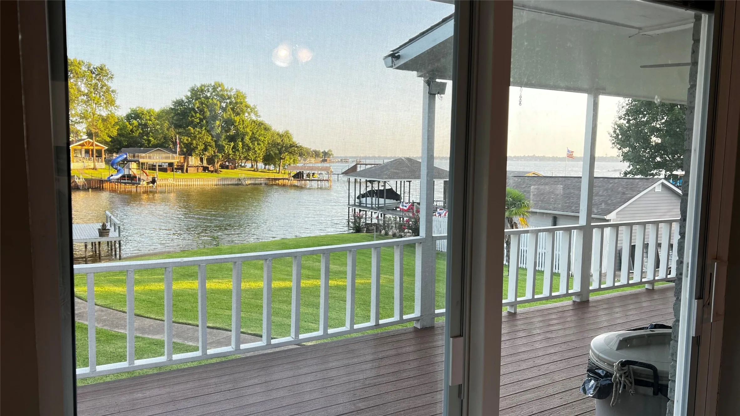 #1 Primary lakeside bedroom view