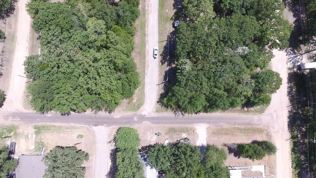 Unimproved Land For Sale in Henderson County , 00 Mustang Drive, Mabank, Texas 75156, 0, 0, Garage spaces, 0 Sqft, built in 0, mls#21319670, Real Estate Agent in Mabank, Homes For Sale in Henderson county, Homes For Sale in Mabank, Realtor in Mabank Texas, Real Estate Brokerage Independent Realty Texas, Luminita Cordes Realtor