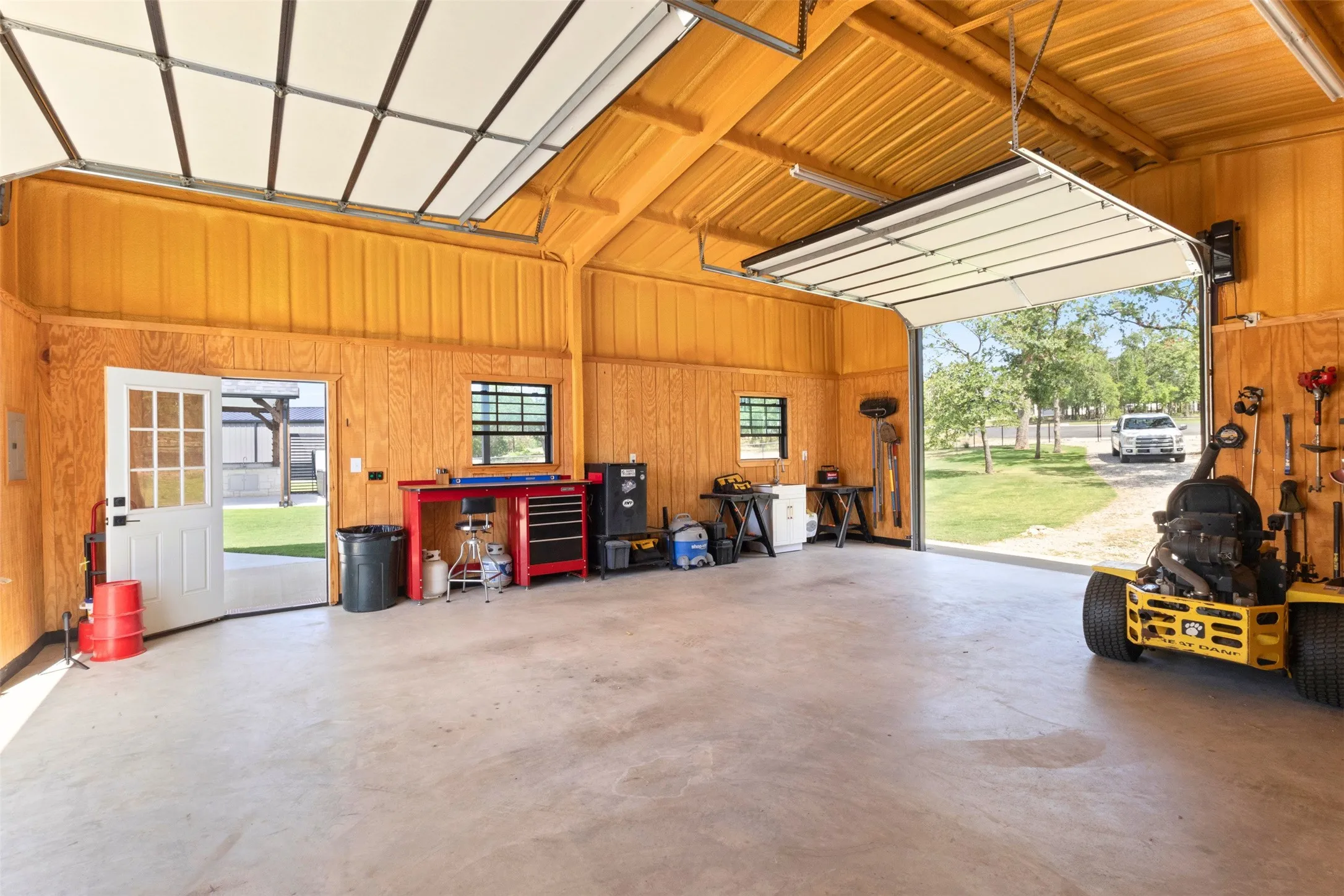 Single Family Residence For Sale in Parker County , 628 Winkler Way, Springtown, Texas 76082, 3 Bedroom, 3 Bathroom, 3 Garage spaces, 2,332 Sqft, built in 2022, mls#21318115, Real Estate Agent in Springtown, Homes For Sale in Parker county, Homes For Sale in Springtown, Realtor in Springtown Texas, Real Estate Brokerage Independent Realty Texas, Luminita Cordes Realtor