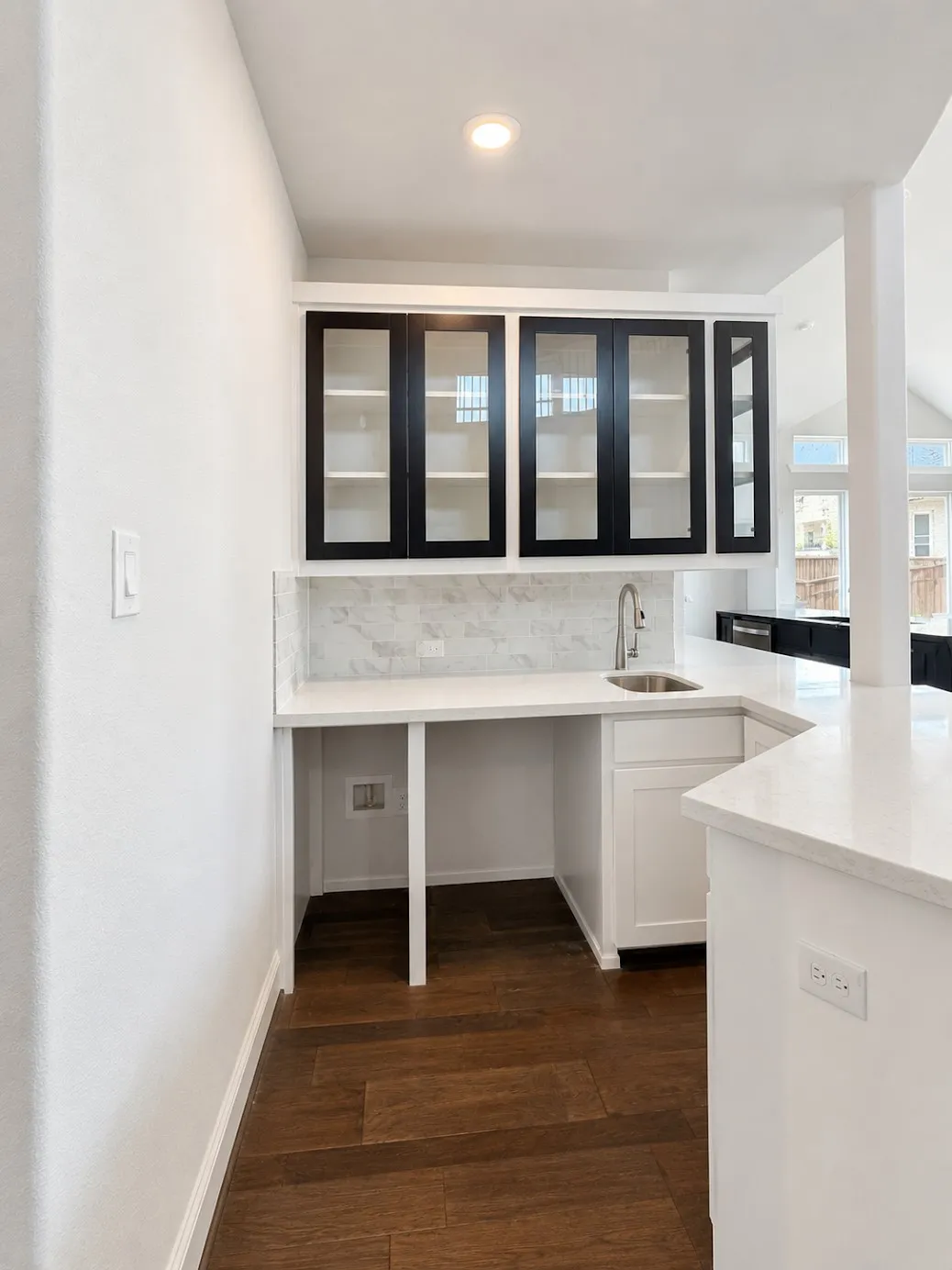 Single Family Residence For Sale in Collin County , 2916 Fountain Park Drive, Celina, Texas 75009, 5 Bedroom, 5 Bathroom, 3 Garage spaces, 4,349 Sqft, built in 2022, mls#21319689, Real Estate Agent in Celina, Homes For Sale in Collin county, Homes For Sale in Celina, Realtor in Celina Texas, Real Estate Brokerage Independent Realty Texas, Luminita Cordes Realtor